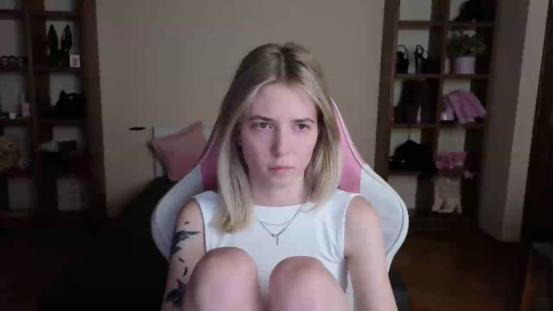 Gallery image thumbnail from Serphelia's myfreecams stream on, 07/11/2026, 23:19 image 1 of 20