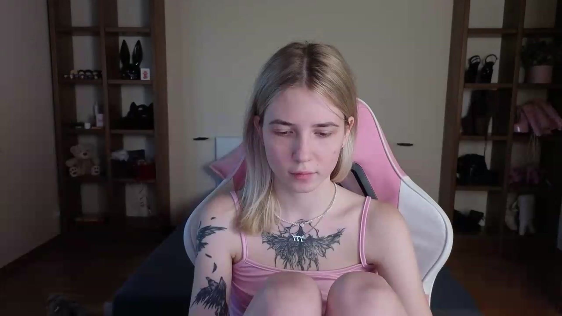 Gallery image thumbnail from Serphelia's myfreecams stream on, 07/17/2026, 09:28 image 11 of 20