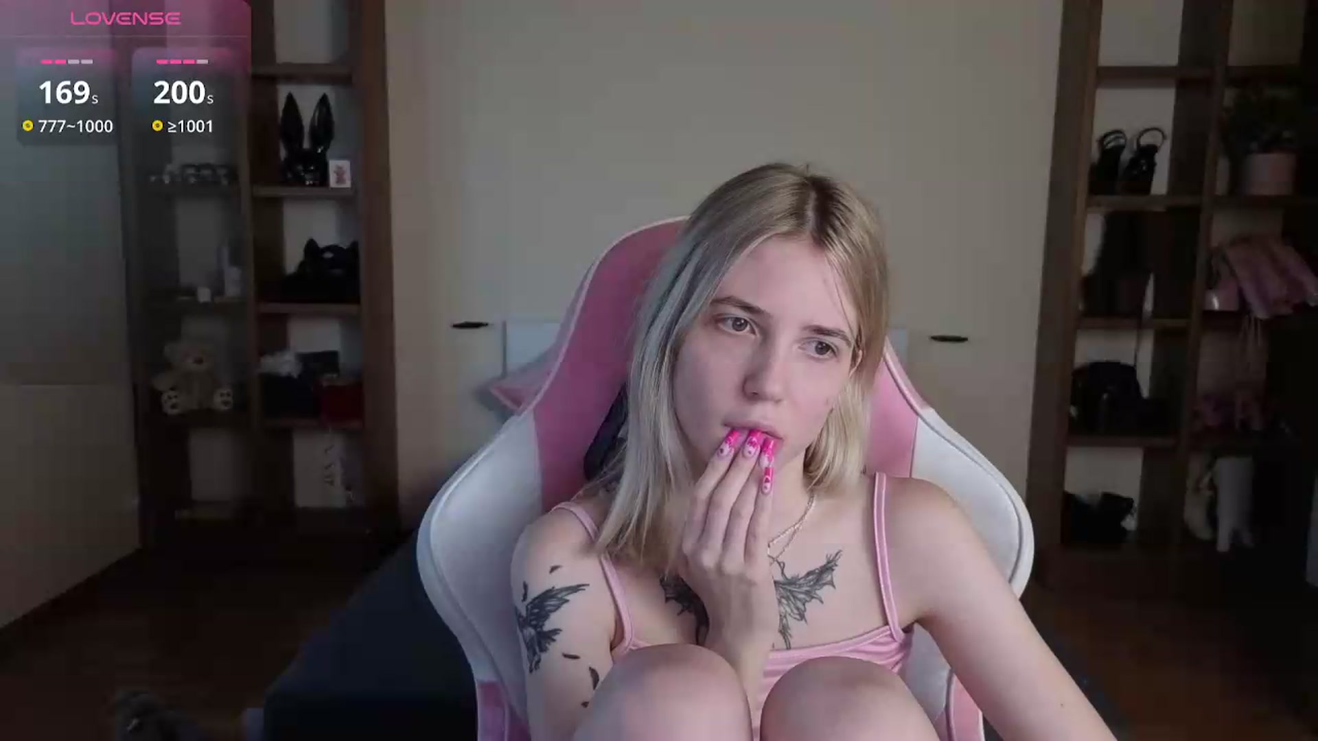 Gallery image thumbnail from Serphelia's myfreecams stream on, 07/17/2026, 09:56 image 12 of 20