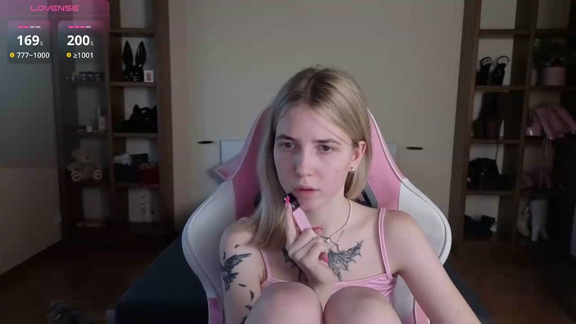Gallery image thumbnail from Serphelia's myfreecams stream on, 07/17/2026, 09:56 image 6 of 20