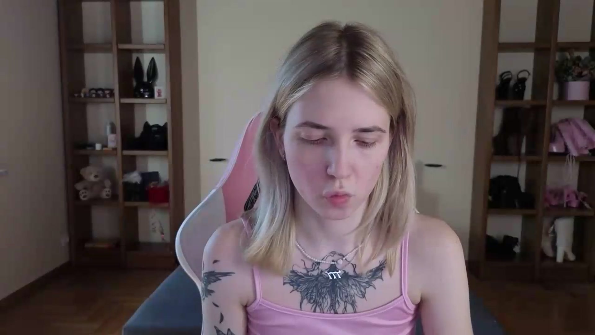 Gallery image thumbnail from Serphelia's myfreecams stream on, 07/17/2026, 14:21 image 3 of 20