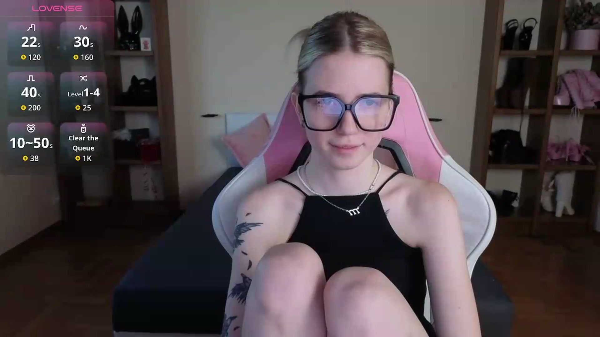 Gallery image thumbnail from Serphelia's myfreecams stream on, 07/19/2026, 08:57 image 13 of 20