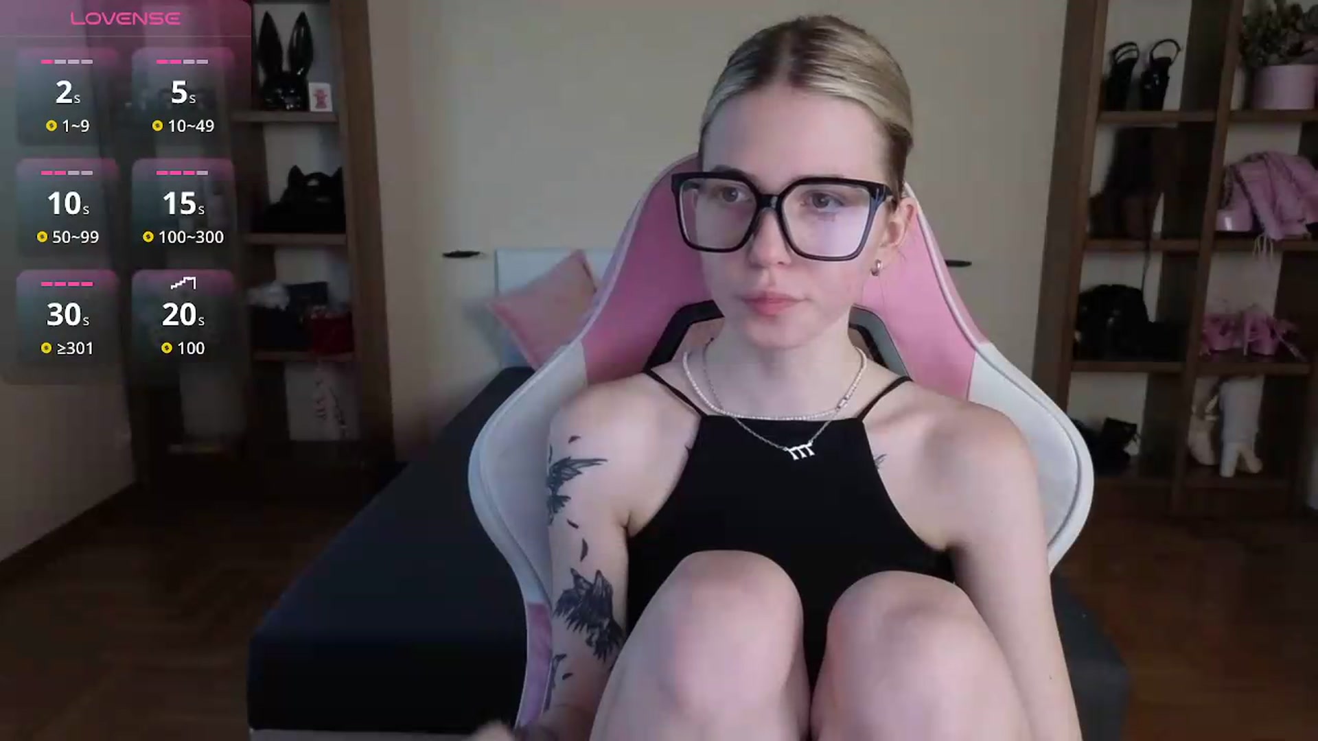 Gallery image thumbnail from Serphelia's myfreecams stream on, 07/19/2026, 08:57 image 12 of 20