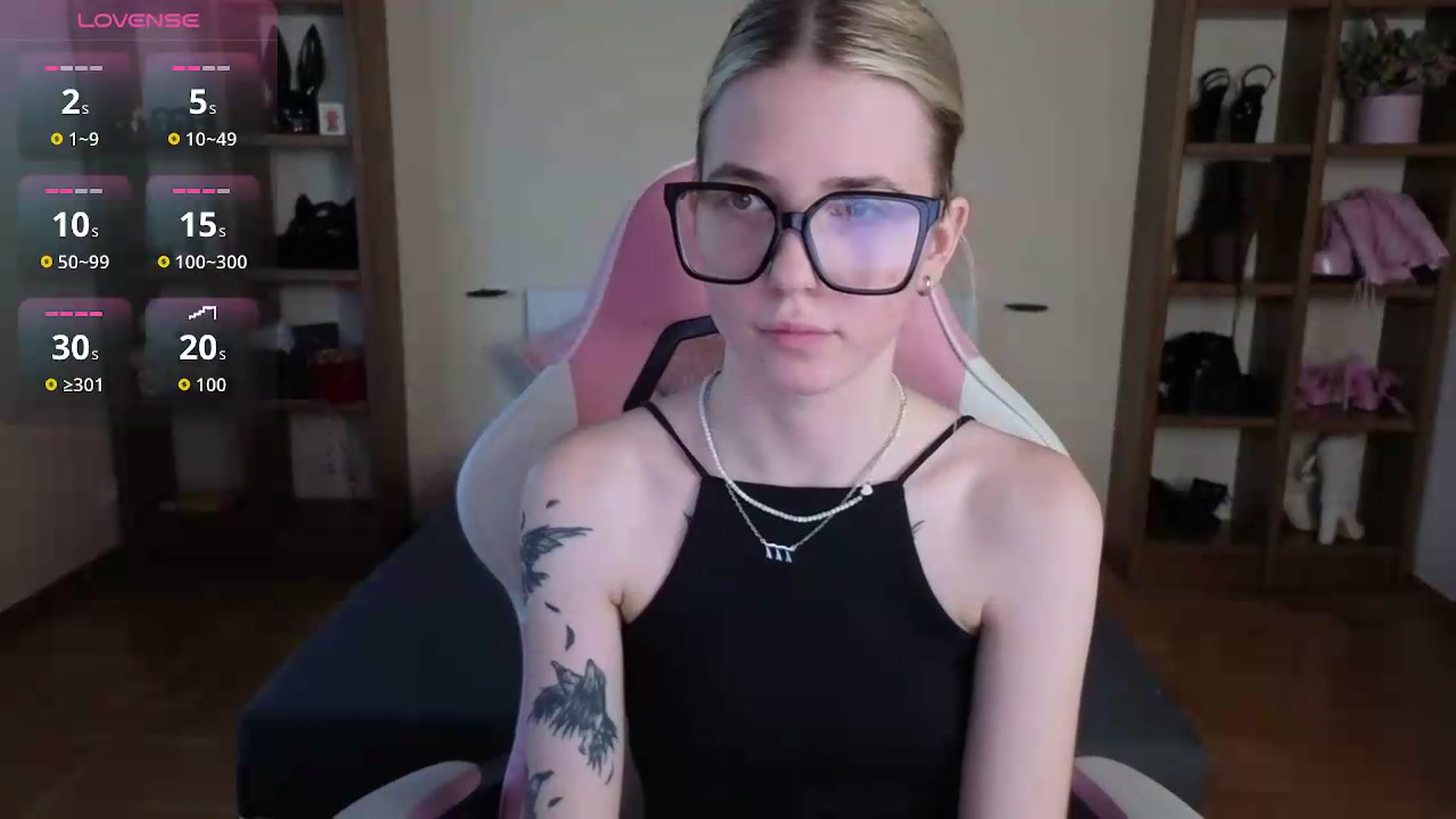 Gallery image thumbnail from Serphelia's myfreecams stream on, 07/19/2026, 08:57 image 17 of 20
