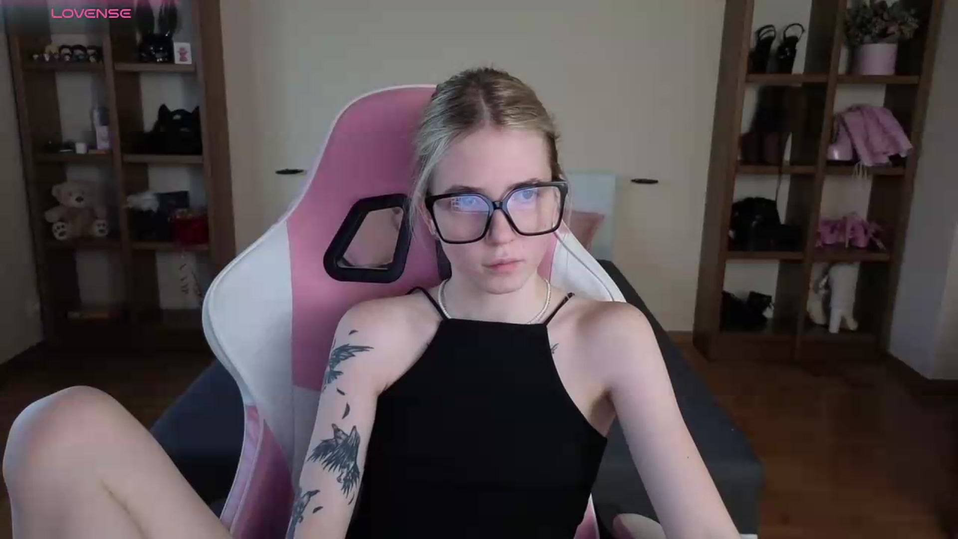 Gallery image thumbnail from Serphelia's myfreecams stream on, 07/19/2026, 10:01 image 20 of 20