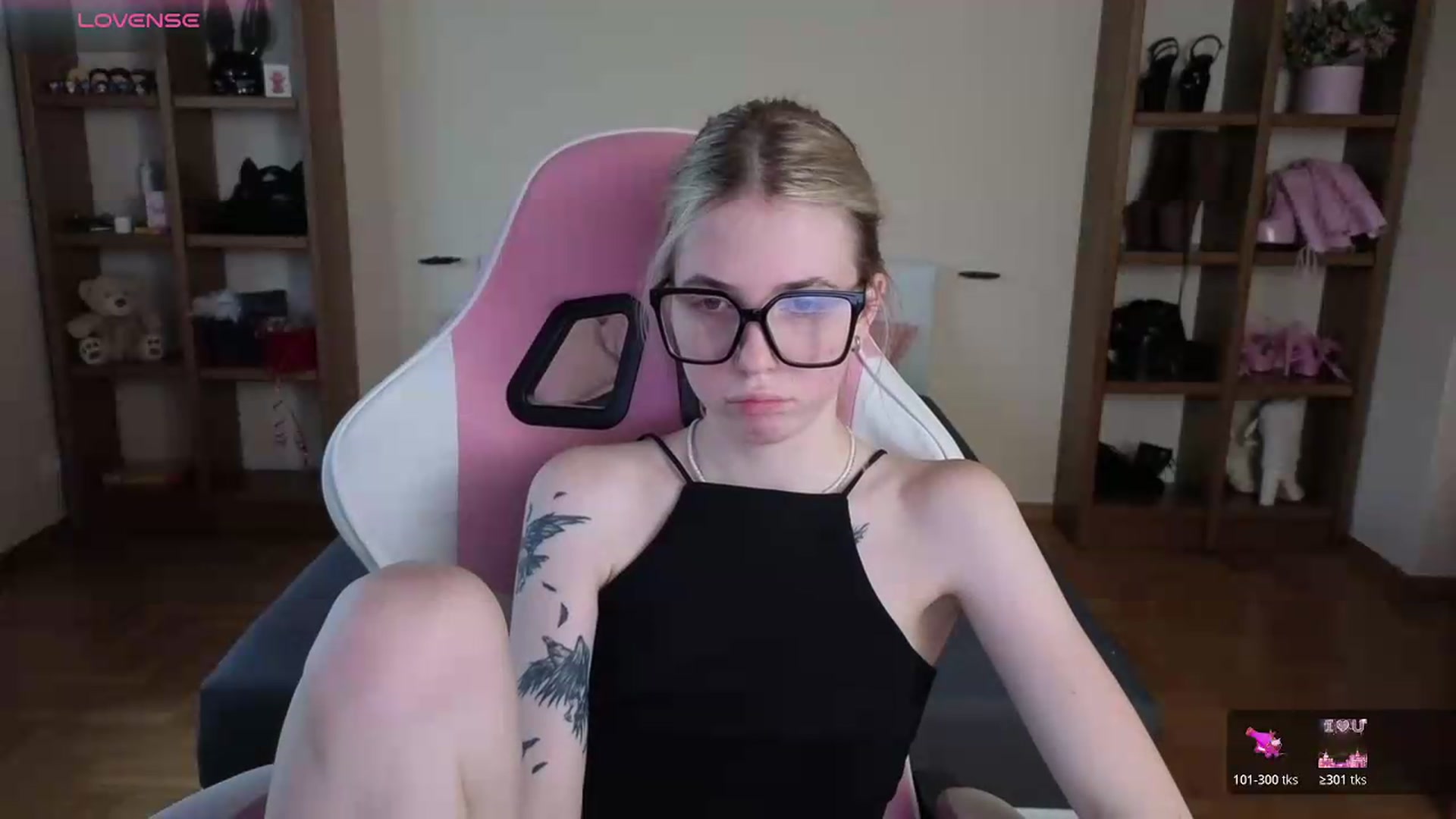 Gallery image thumbnail from Serphelia's myfreecams stream on, 07/19/2026, 10:01 image 15 of 20