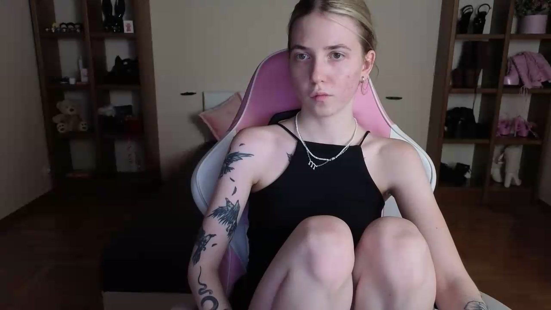 Gallery image thumbnail from Serphelia's myfreecams stream on, 07/19/2026, 15:45 image 19 of 20
