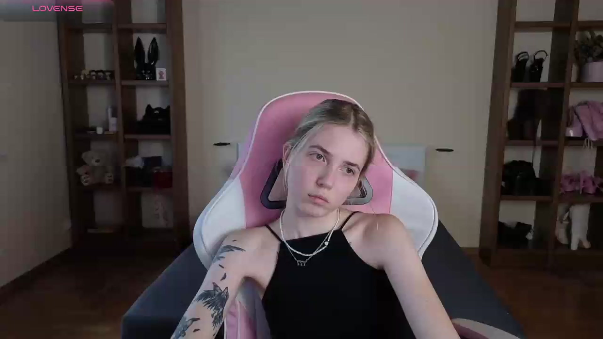 Gallery image thumbnail from Serphelia's myfreecams stream on, 07/19/2026, 15:45 image 1 of 20