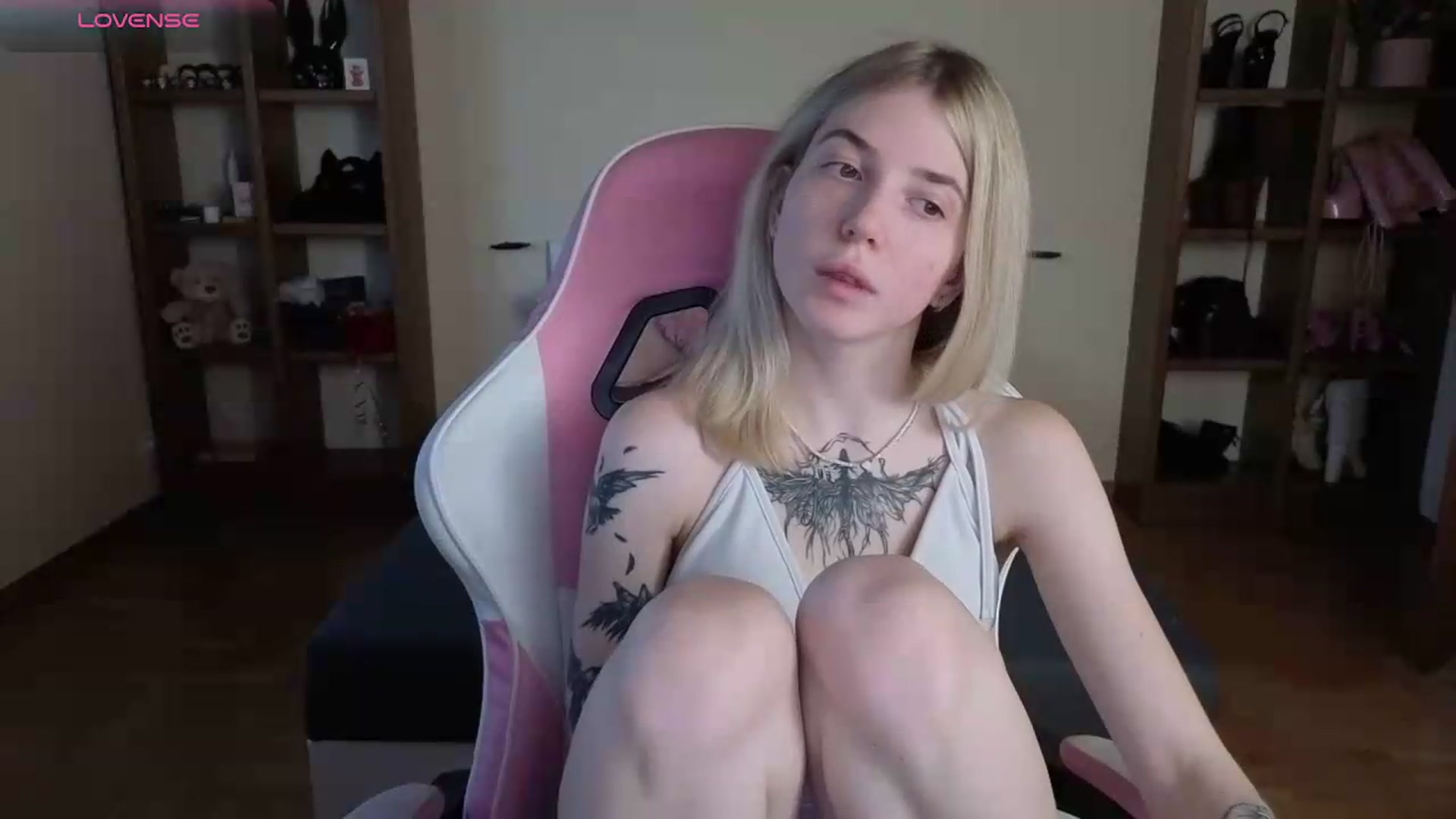 Gallery image thumbnail from Serphelia's myfreecams stream on, 07/20/2026, 10:12 image 15 of 20