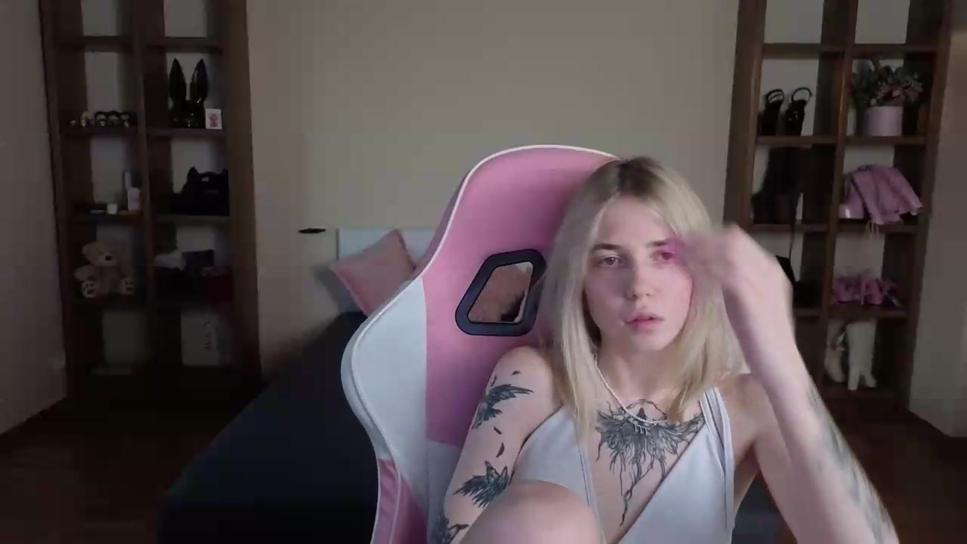 Gallery image thumbnail from Serphelia's myfreecams stream on, 07/20/2026, 18:10 image 15 of 20