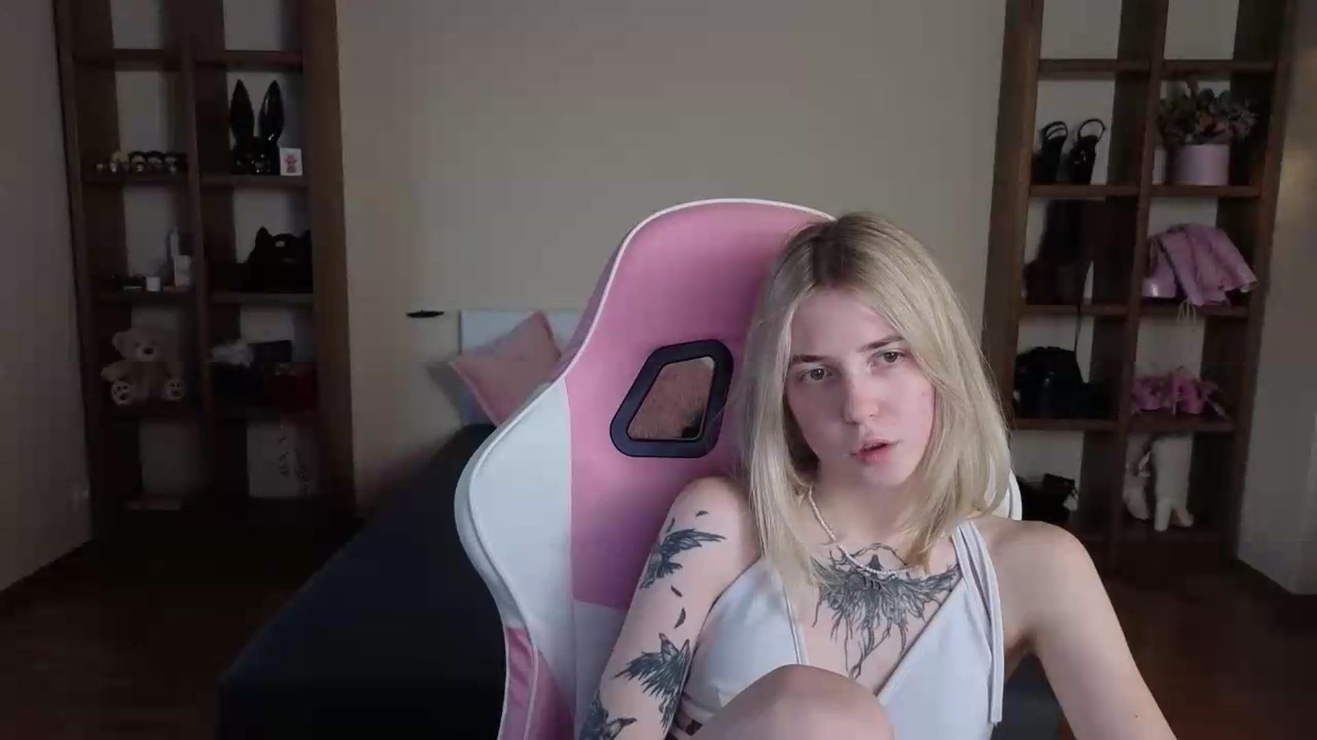 Gallery image thumbnail from Serphelia's myfreecams stream on, 07/20/2026, 18:10 image 14 of 20