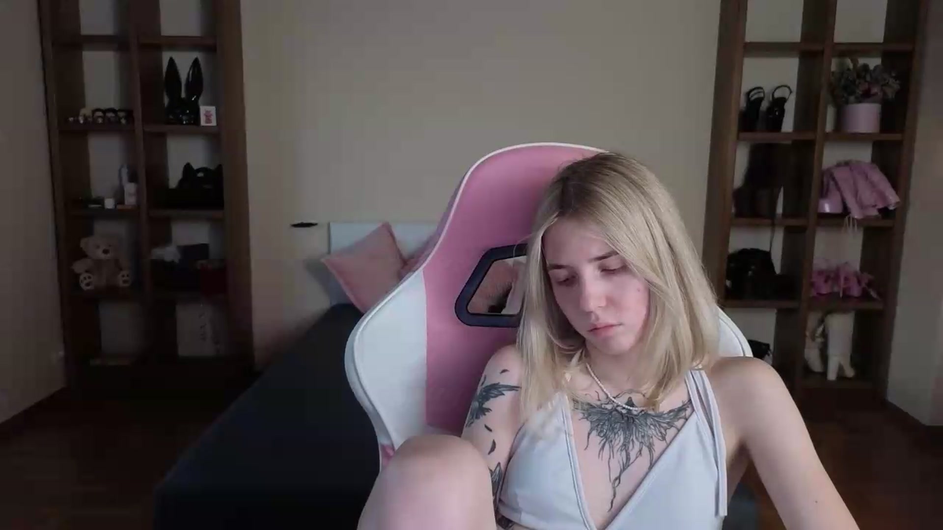 Gallery image thumbnail from Serphelia's myfreecams stream on, 07/20/2026, 18:10 image 13 of 20