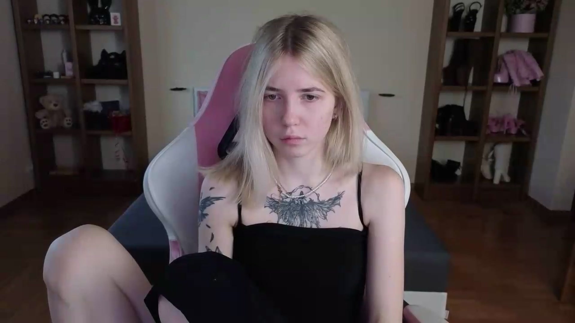 Gallery image thumbnail from Serphelia's myfreecams stream on, 07/22/2026, 09:18 image 3 of 20
