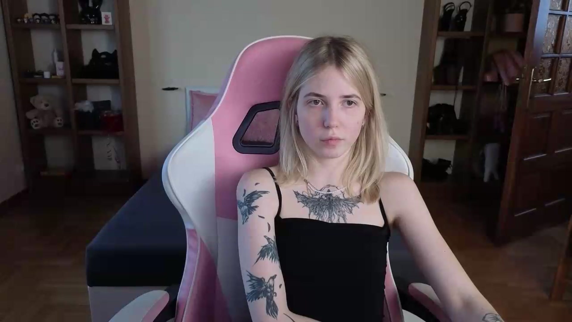 Gallery image thumbnail from Serphelia's myfreecams stream on, 07/22/2026, 13:35 image 13 of 20