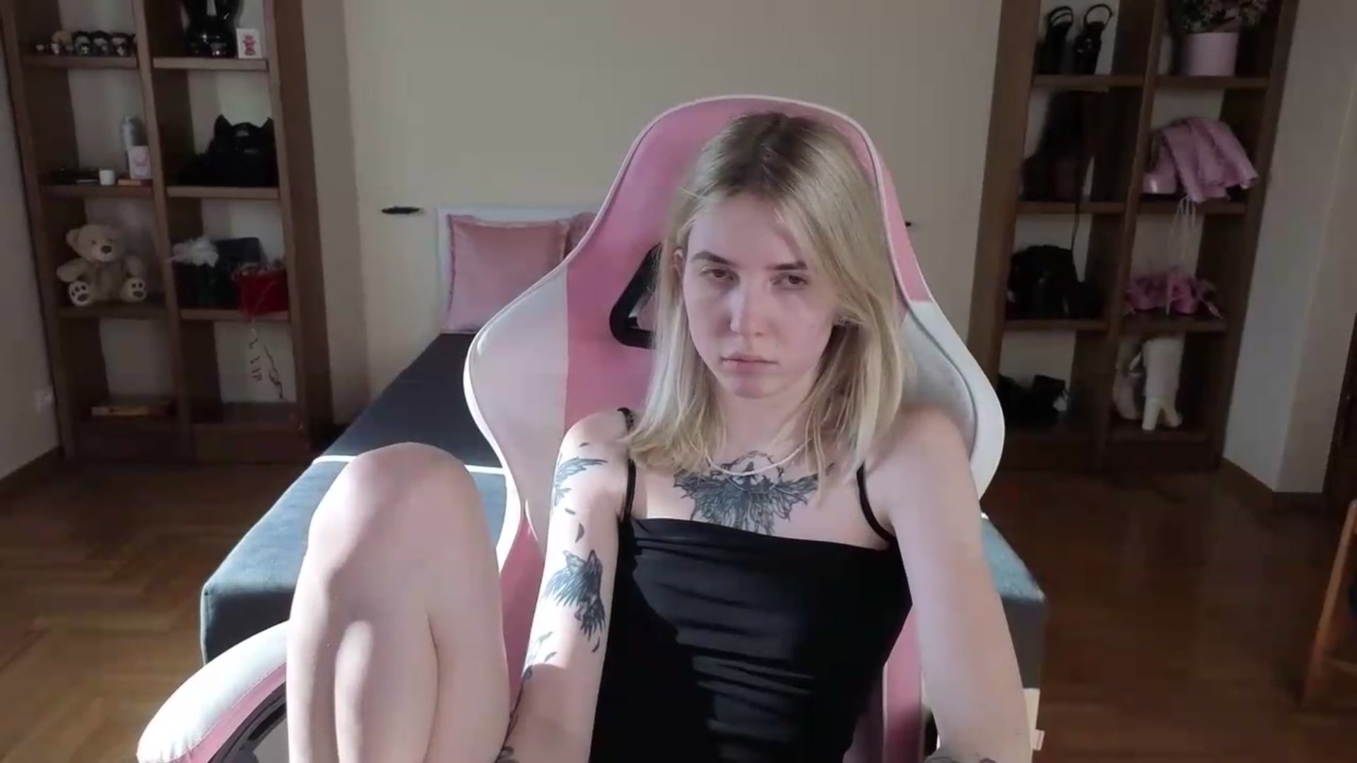 Gallery image thumbnail from Serphelia's myfreecams stream on, 07/22/2026, 17:21 image 11 of 20