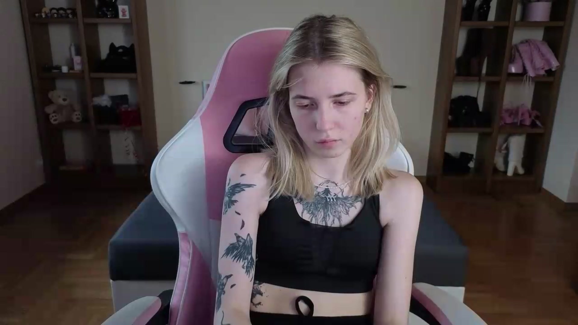 Gallery image thumbnail from Serphelia's myfreecams stream on, 07/23/2026, 16:06 image 2 of 20