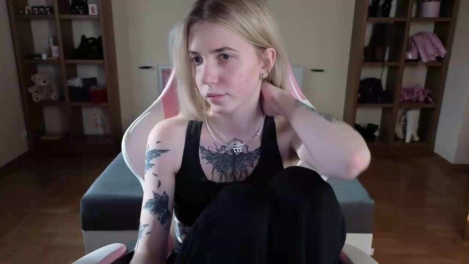 Gallery image thumbnail from Serphelia's myfreecams stream on, 07/23/2026, 16:06 image 15 of 20