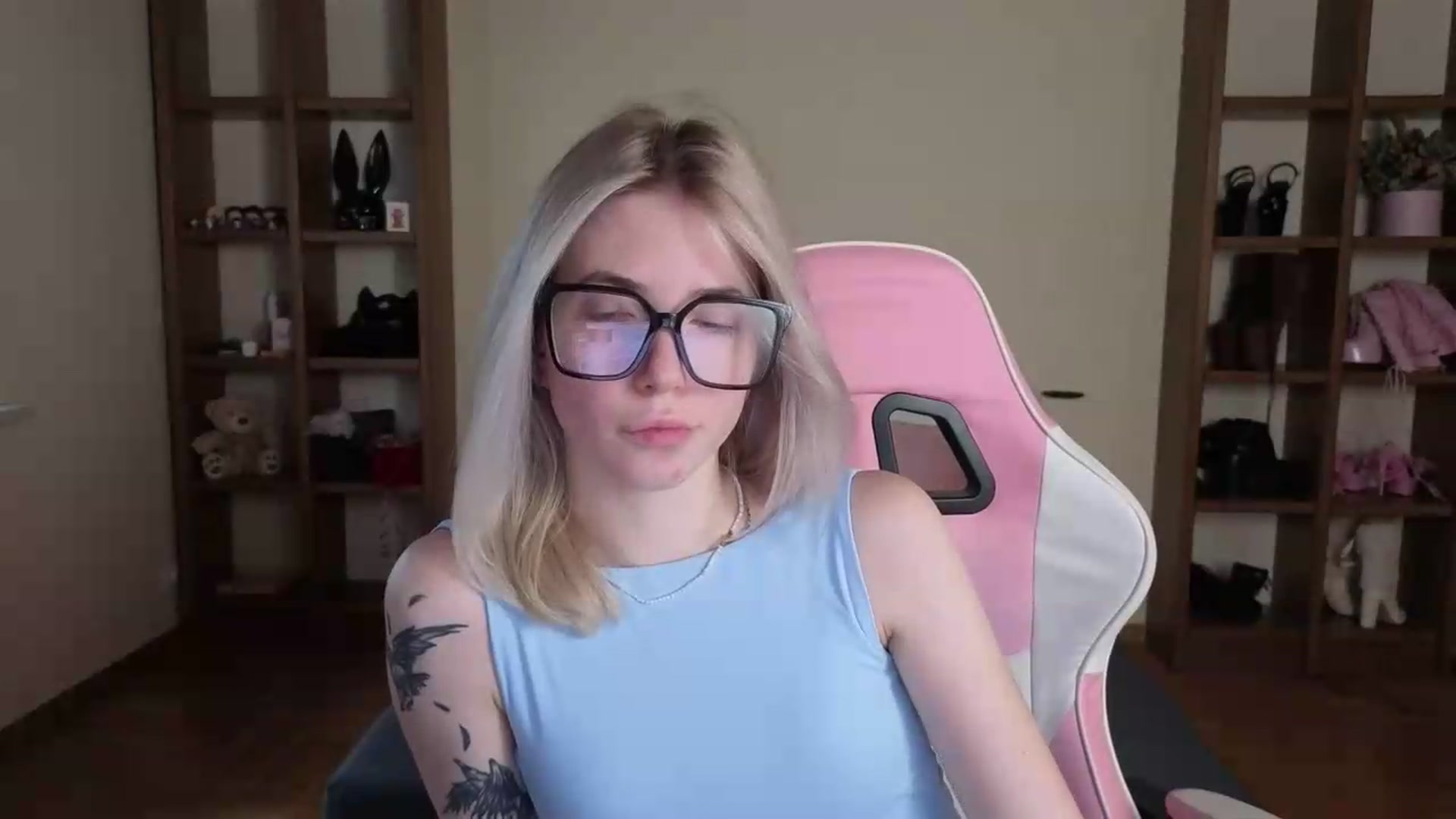Gallery image thumbnail from Serphelia's myfreecams stream on, 07/24/2026, 12:11 image 16 of 20