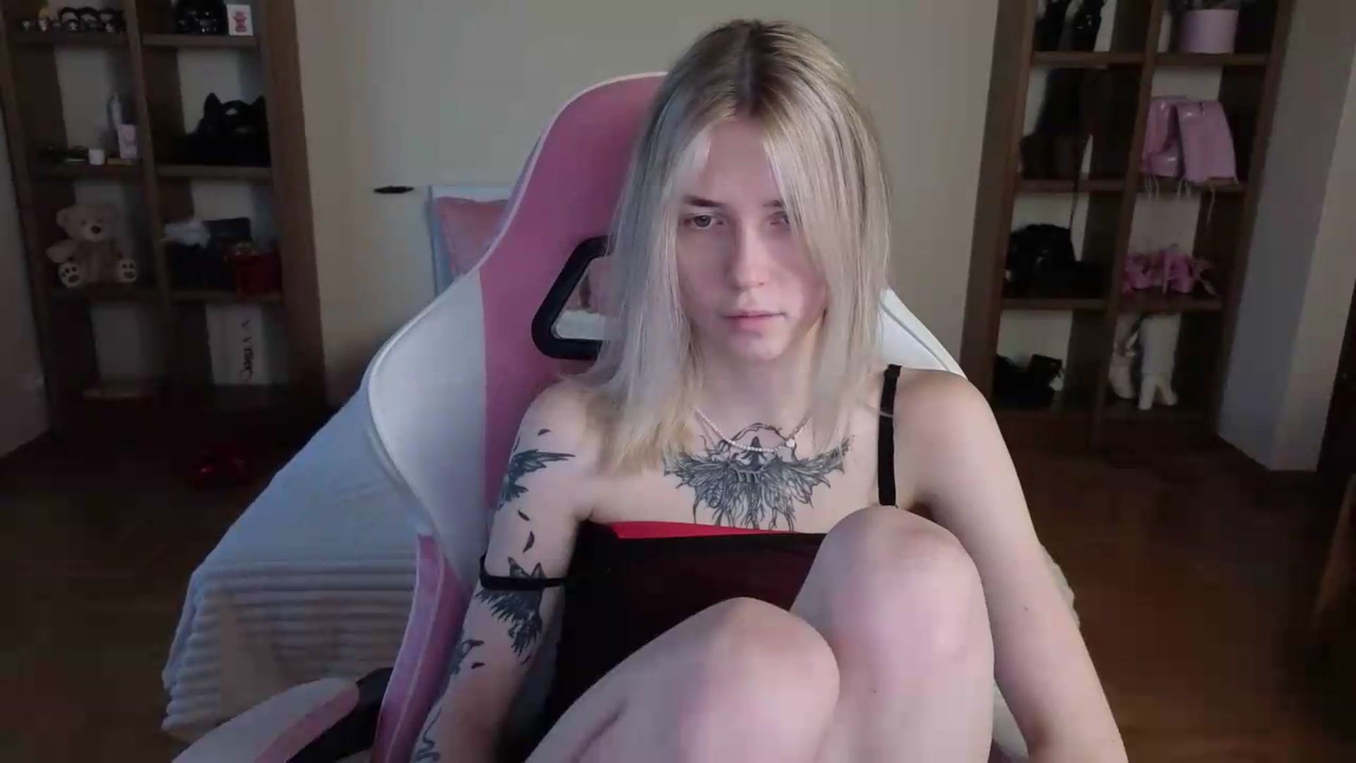 Gallery image thumbnail from Serphelia's myfreecams stream on, 07/26/2026, 09:19 image 13 of 20
