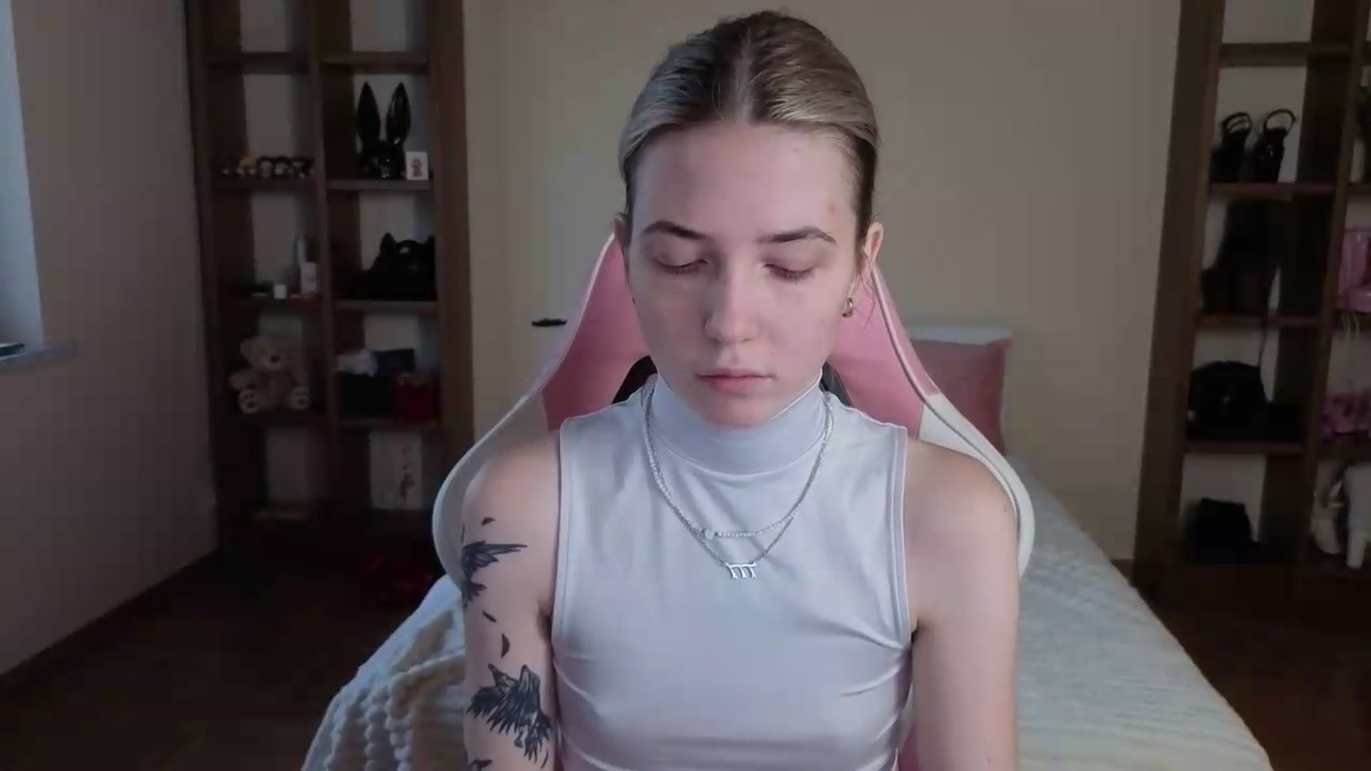 Gallery image thumbnail from Serphelia's myfreecams stream on, 07/28/2026, 09:50 image 16 of 20
