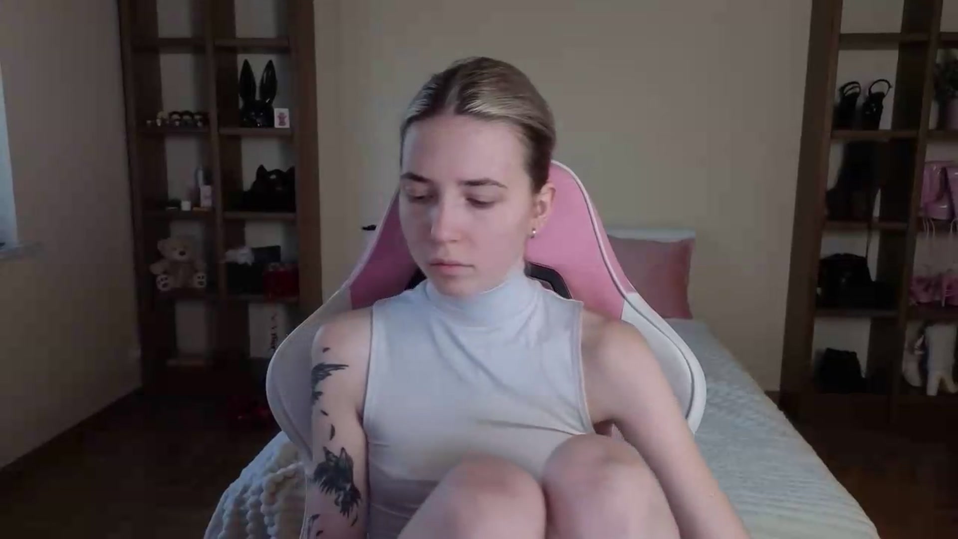 Gallery image thumbnail from Serphelia's myfreecams stream on, 07/28/2026, 09:50 image 2 of 20