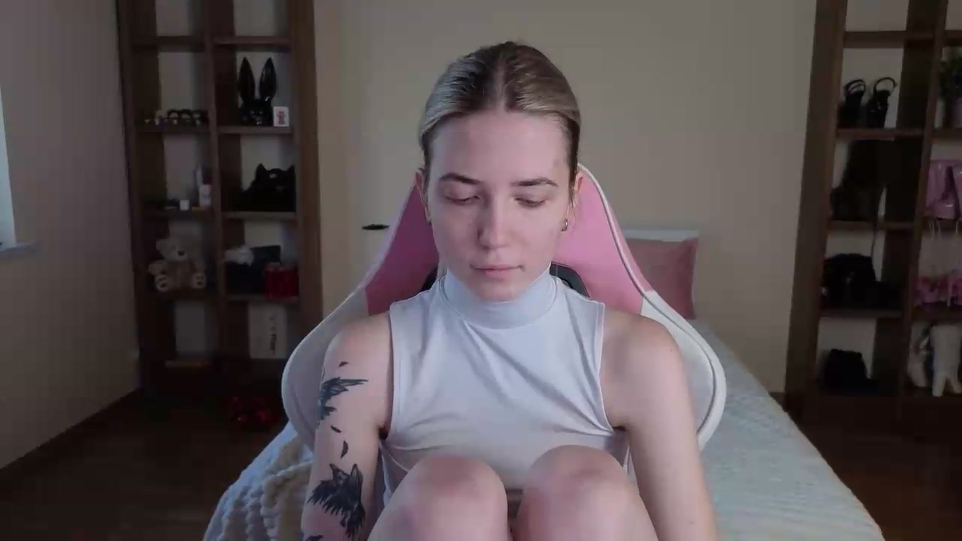 Gallery image thumbnail from Serphelia's myfreecams stream on, 07/28/2026, 09:50 image 8 of 20