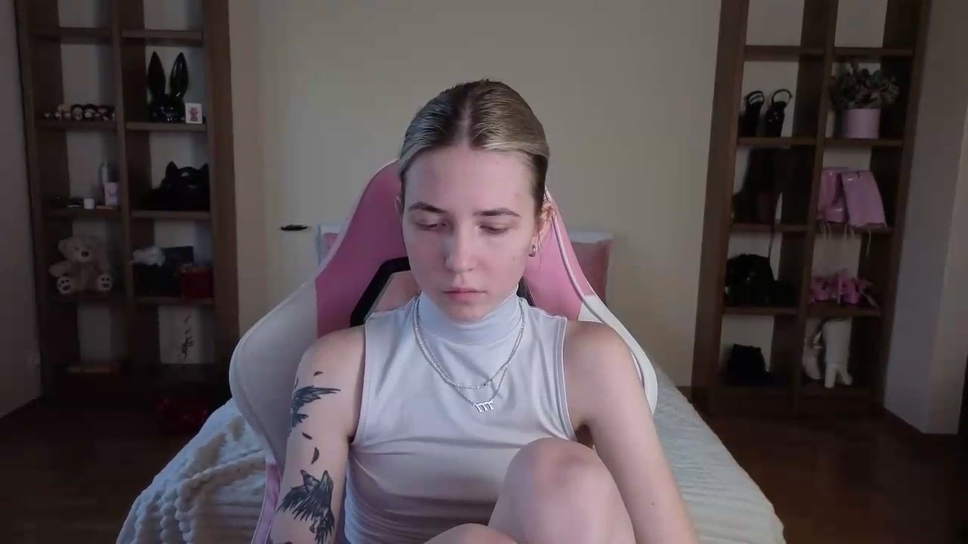 Gallery image thumbnail from Serphelia's myfreecams stream on, 07/28/2026, 11:08 image 14 of 20
