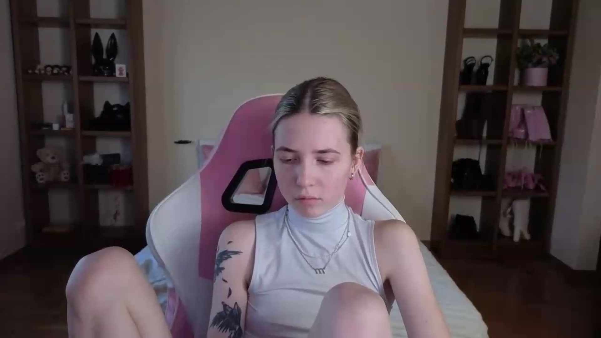 Gallery image thumbnail from Serphelia's myfreecams stream on, 07/28/2026, 11:08 image 19 of 20