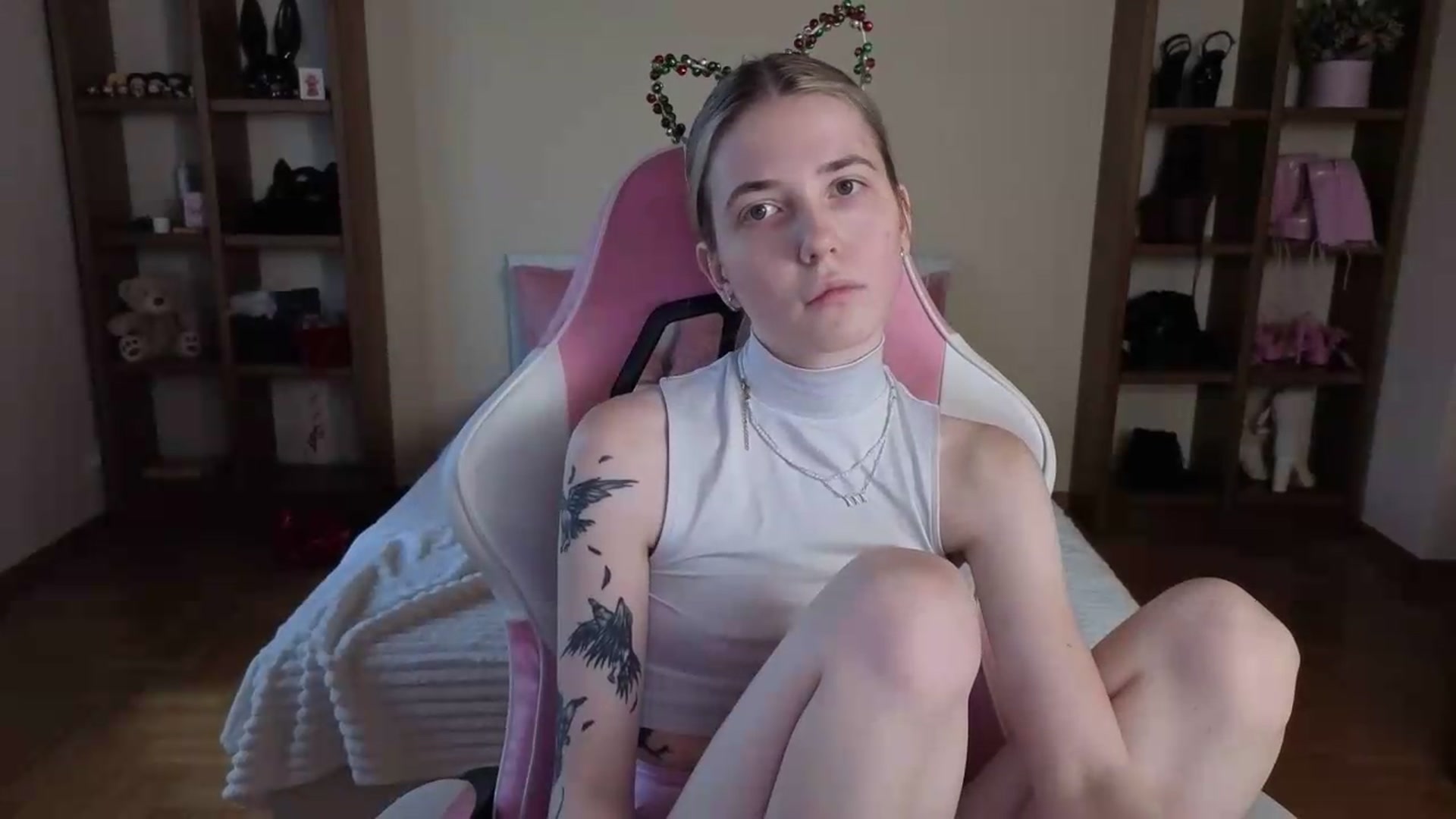 Gallery image thumbnail from Serphelia's myfreecams stream on, 07/28/2026, 13:44 image 8 of 20