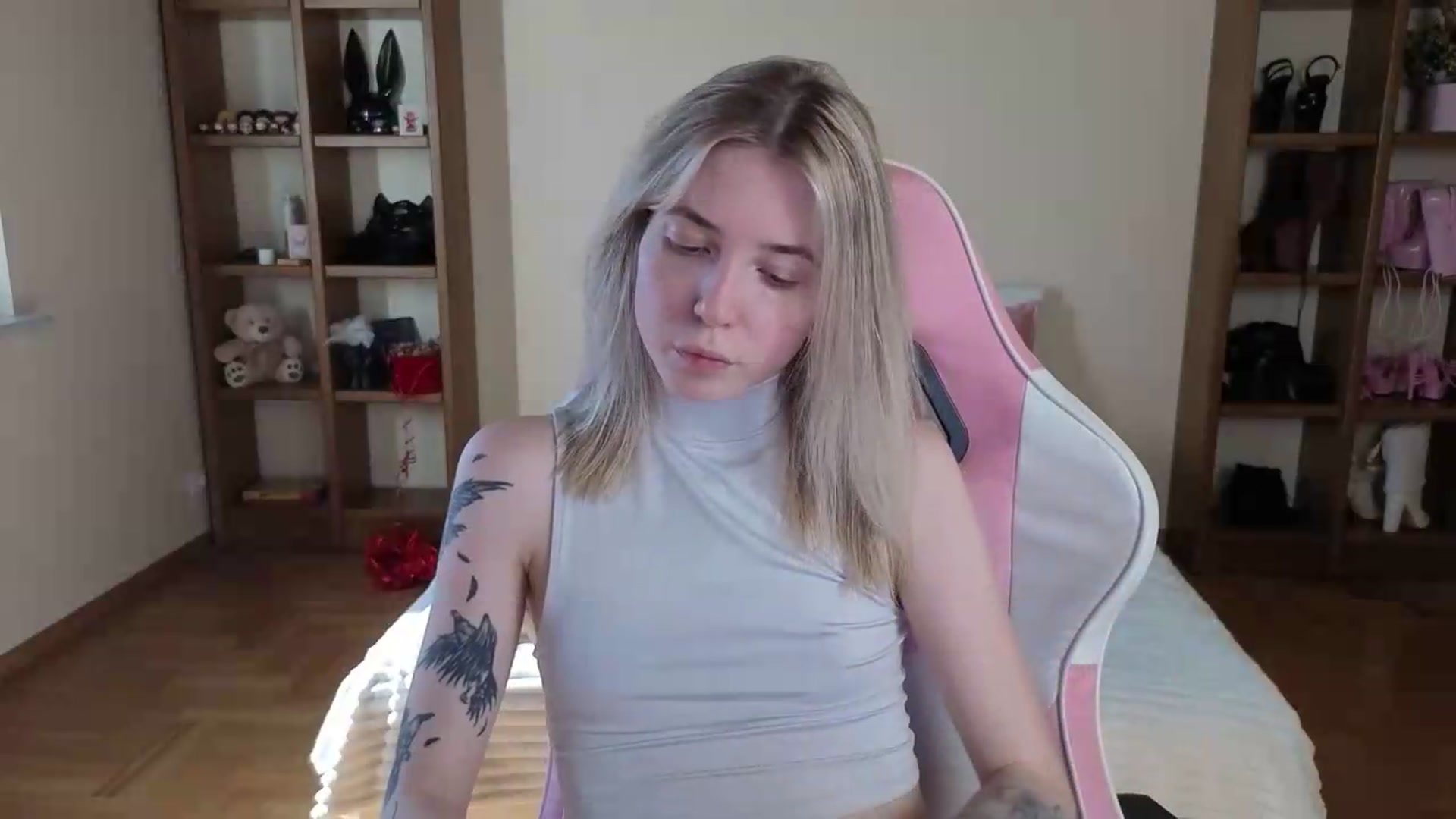 Gallery image thumbnail from Serphelia's myfreecams stream on, 07/28/2026, 15:46 image 6 of 20