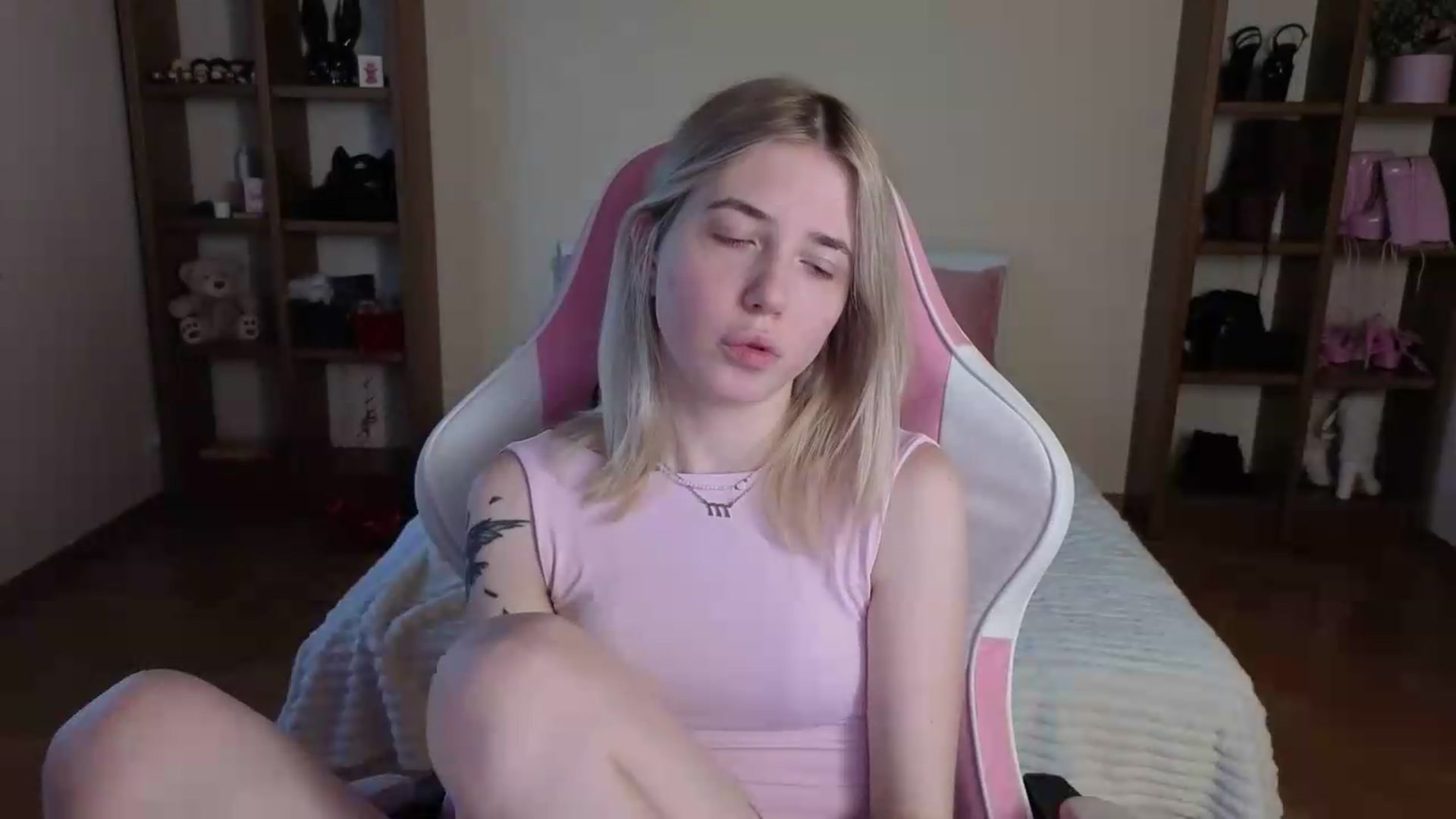 Gallery image thumbnail from Serphelia's myfreecams stream on, 07/29/2026, 11:56 image 8 of 20