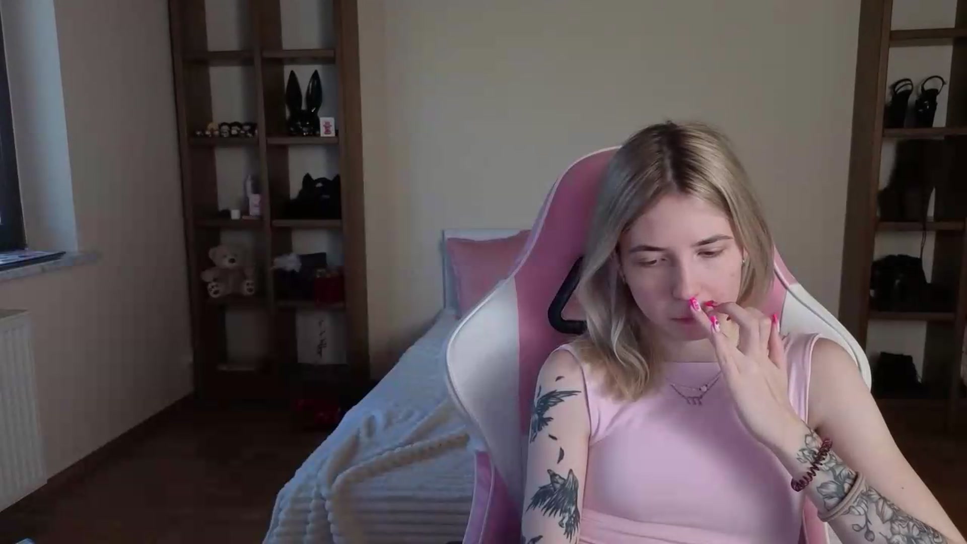 Gallery image thumbnail from Serphelia's myfreecams stream on, 07/29/2026, 11:56 image 16 of 20