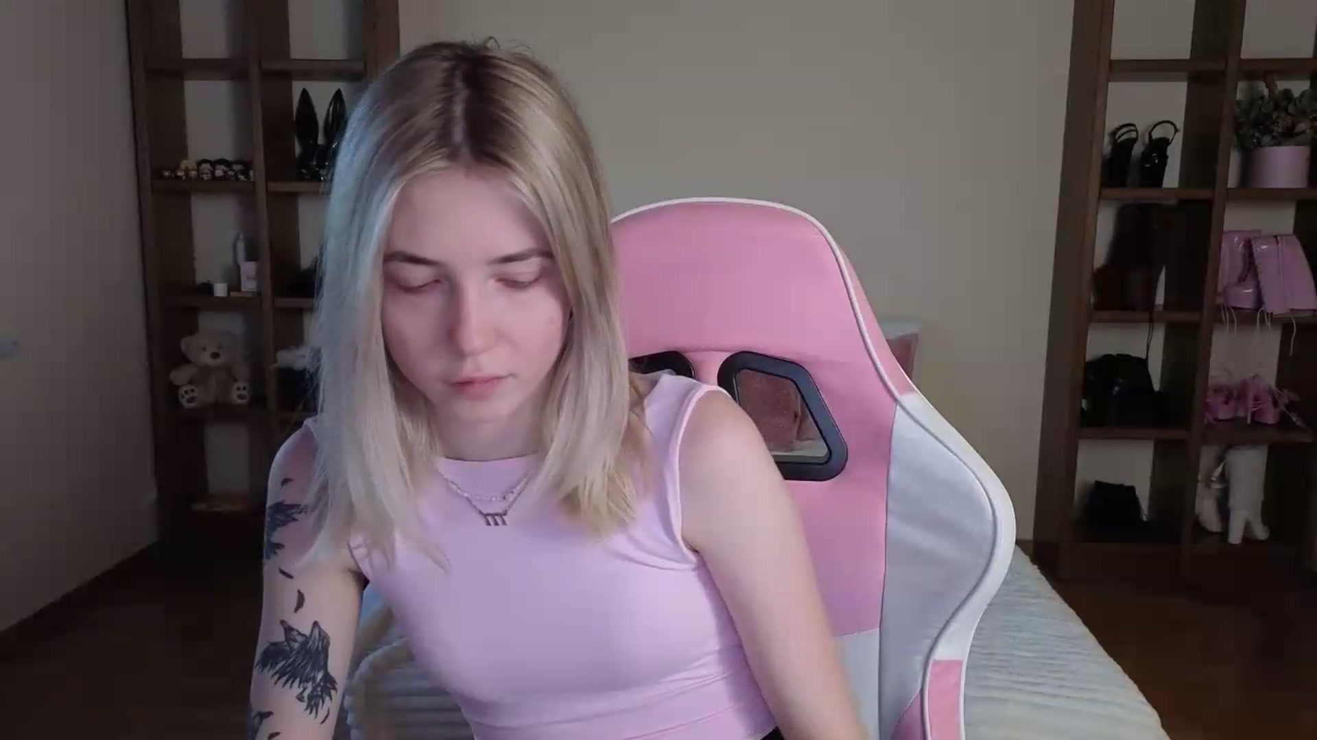 Gallery image thumbnail from Serphelia's myfreecams stream on, 07/29/2026, 11:56 image 9 of 20