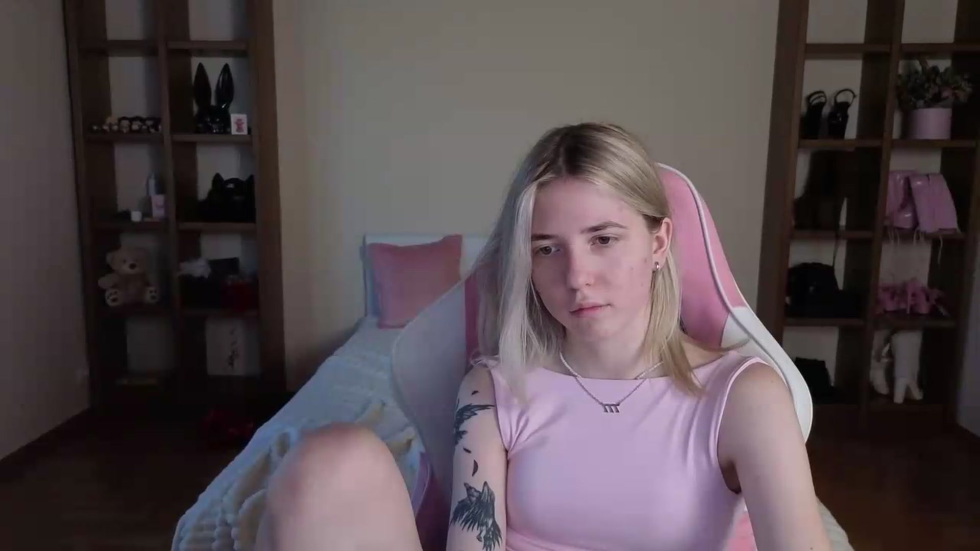 Gallery image thumbnail from Serphelia's myfreecams stream on, 07/29/2026, 11:56 image 10 of 20
