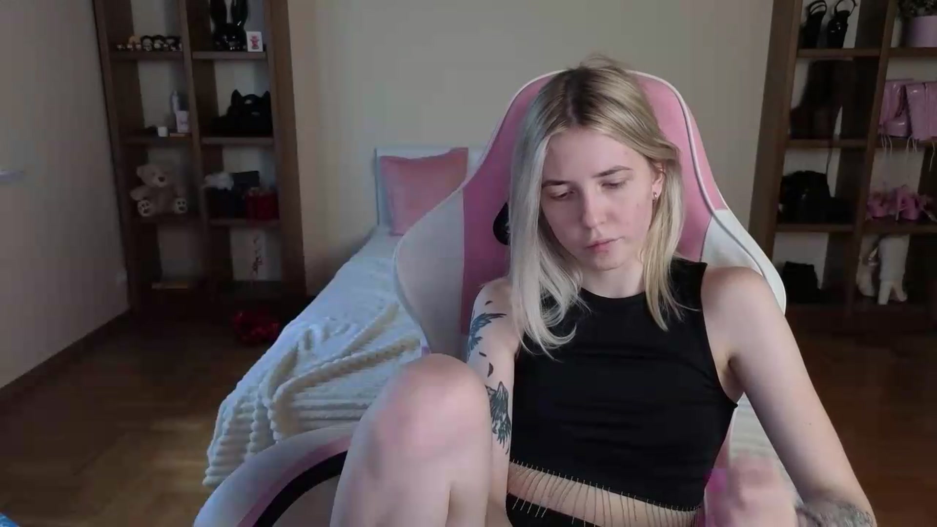 Gallery image thumbnail from Serphelia's myfreecams stream on, 07/29/2026, 12:28 image 5 of 20