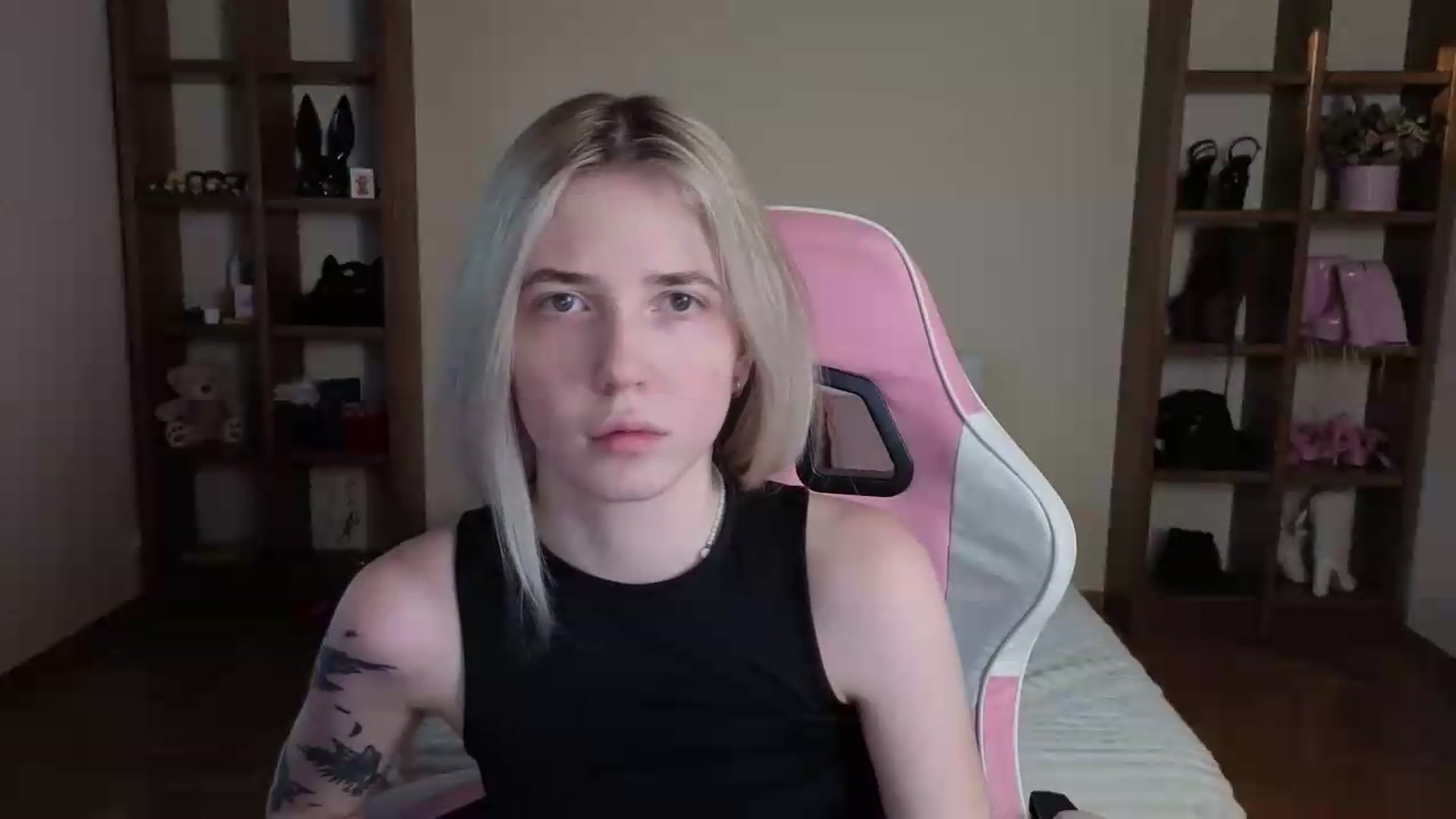 Gallery image thumbnail from Serphelia's myfreecams stream on, 07/29/2026, 18:07 image 19 of 20