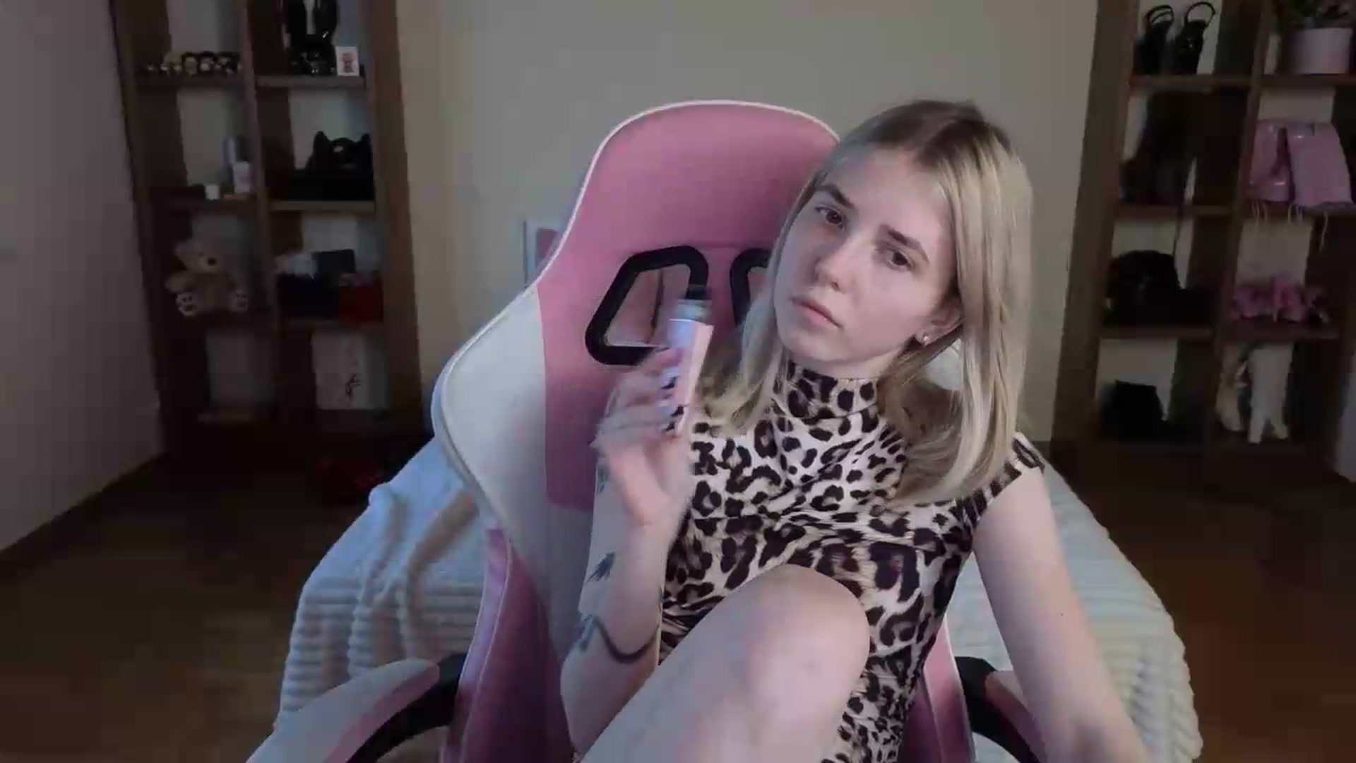 Gallery image thumbnail from Serphelia's myfreecams stream on, 07/31/2026, 12:30 image 16 of 20