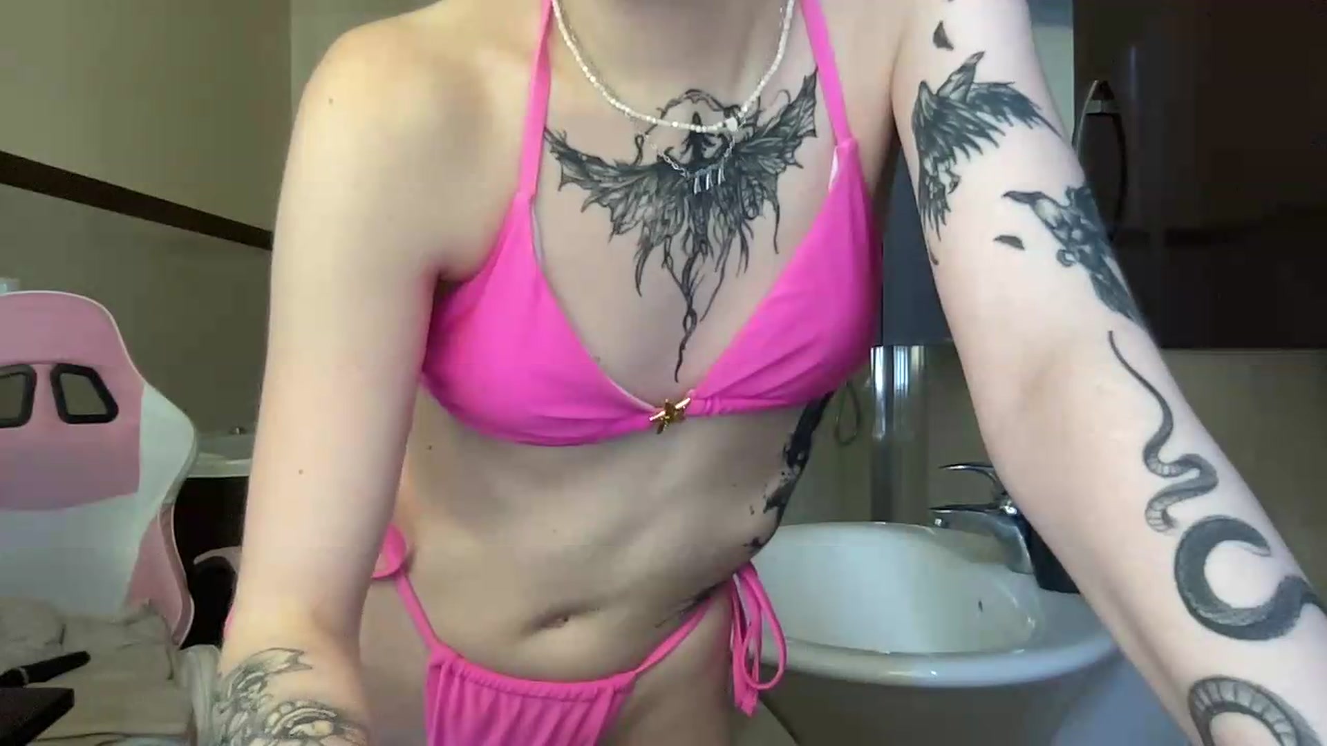Gallery image thumbnail from Serphelia's myfreecams stream on, 07/31/2026, 14:13 image 11 of 20