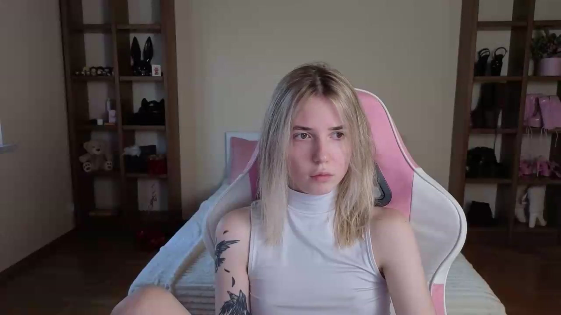 Gallery image thumbnail from Serphelia's myfreecams stream on, 08/01/2026, 10:34 image 19 of 20