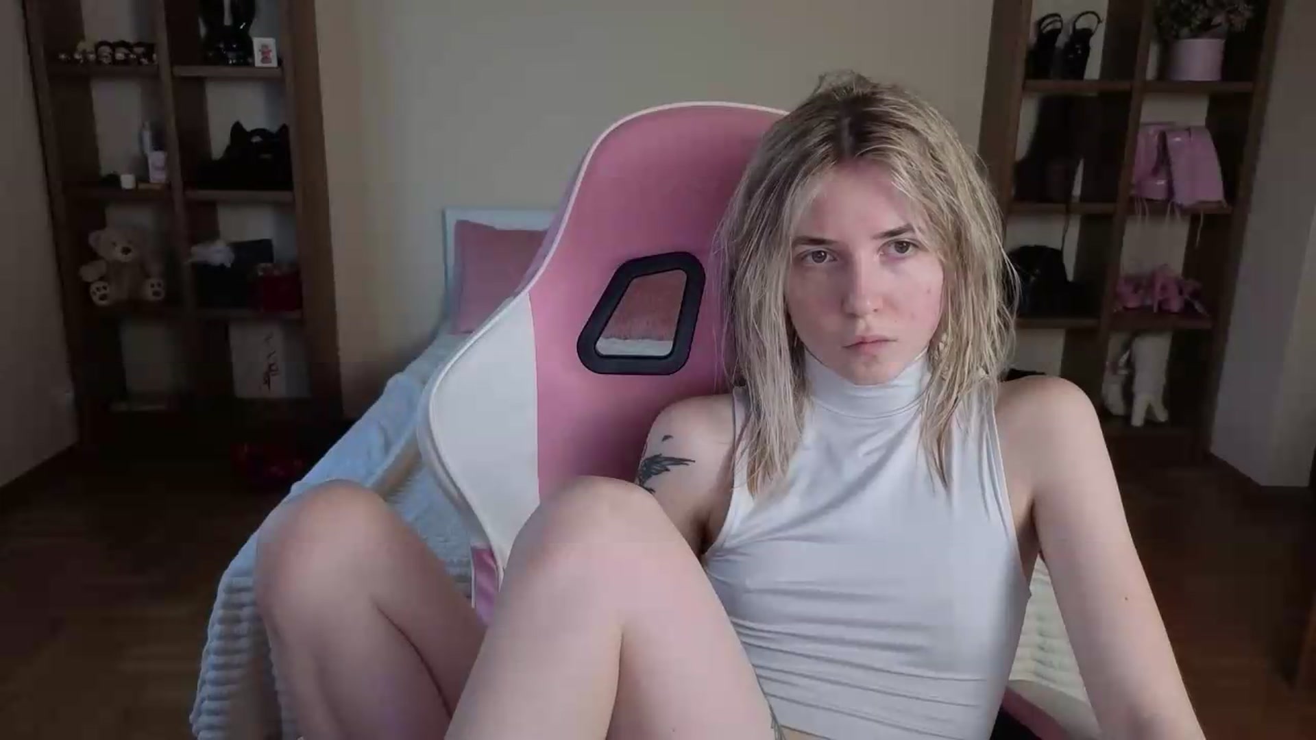 Gallery image thumbnail from Serphelia's myfreecams stream on, 08/01/2026, 10:34 image 10 of 20