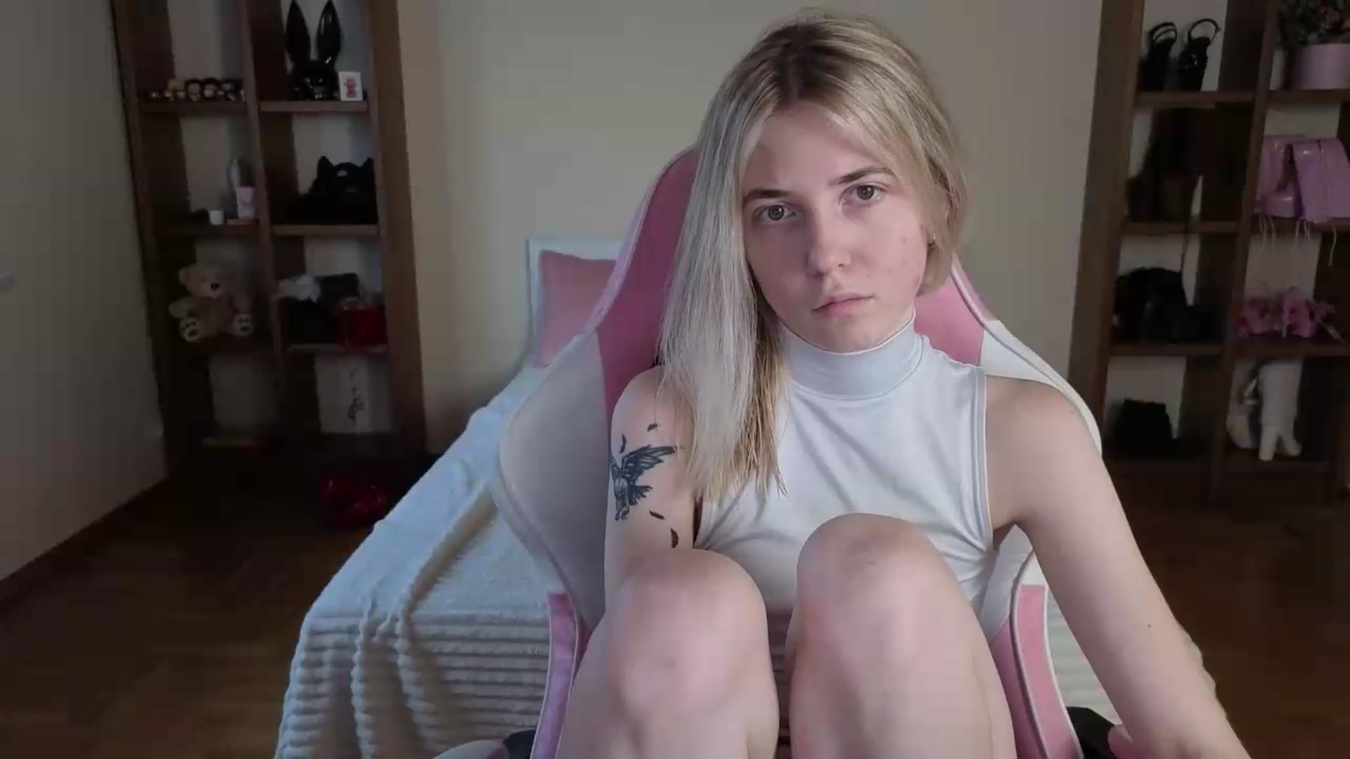 Gallery image thumbnail from Serphelia's myfreecams stream on, 08/01/2026, 10:59 image 2 of 20