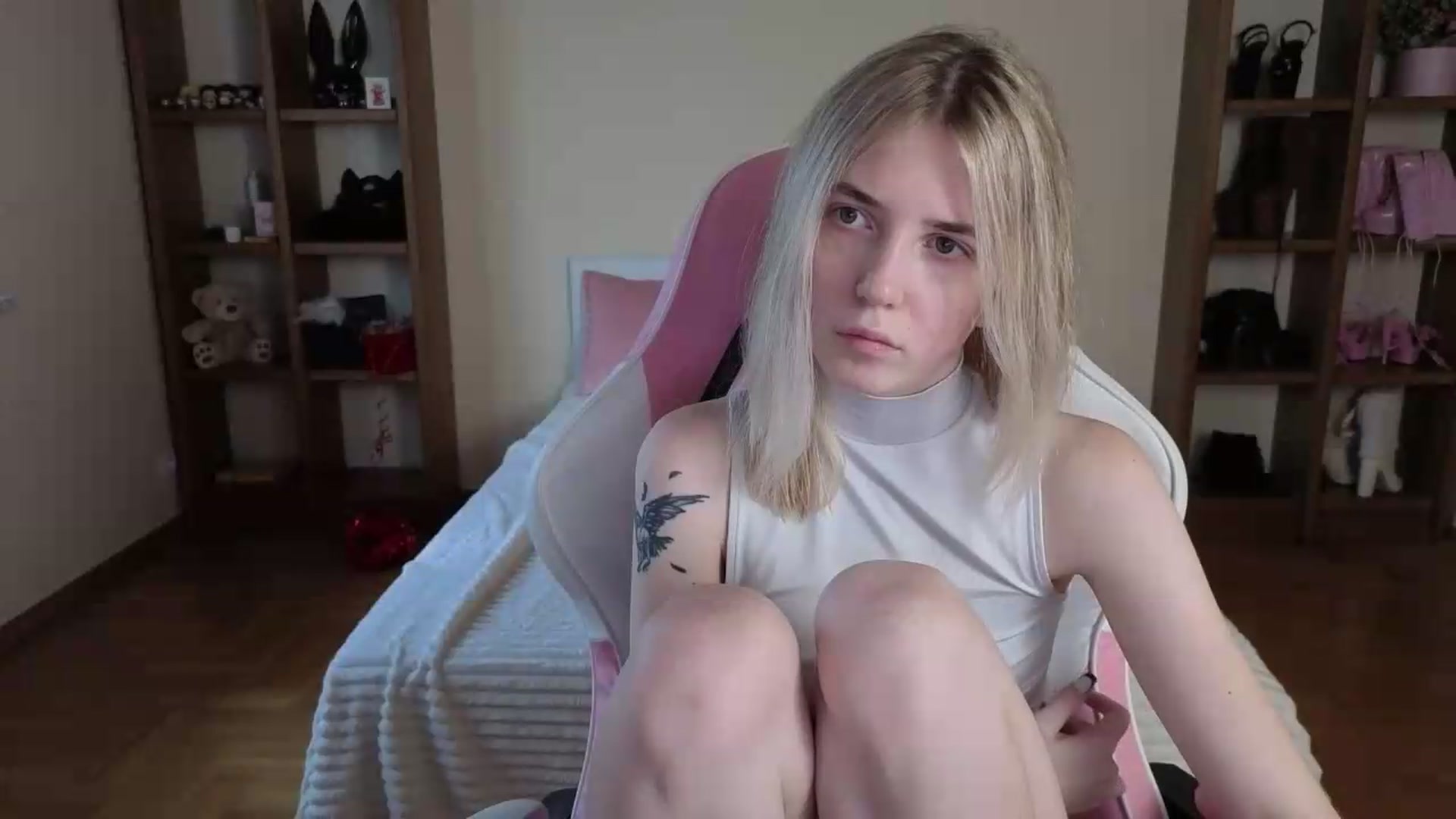 Gallery image thumbnail from Serphelia's myfreecams stream on, 08/01/2026, 10:59 image 15 of 20