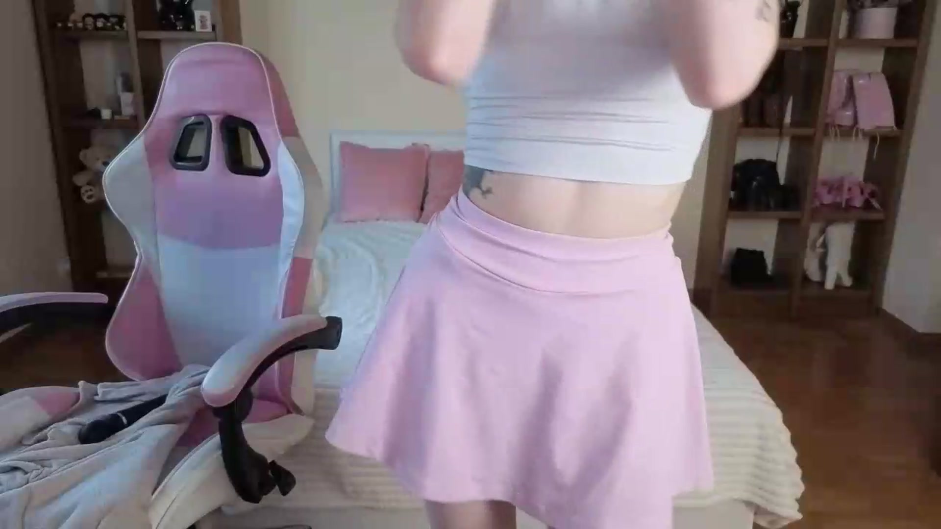 Gallery image thumbnail from Serphelia's myfreecams stream on, 08/01/2026, 11:36 image 12 of 20