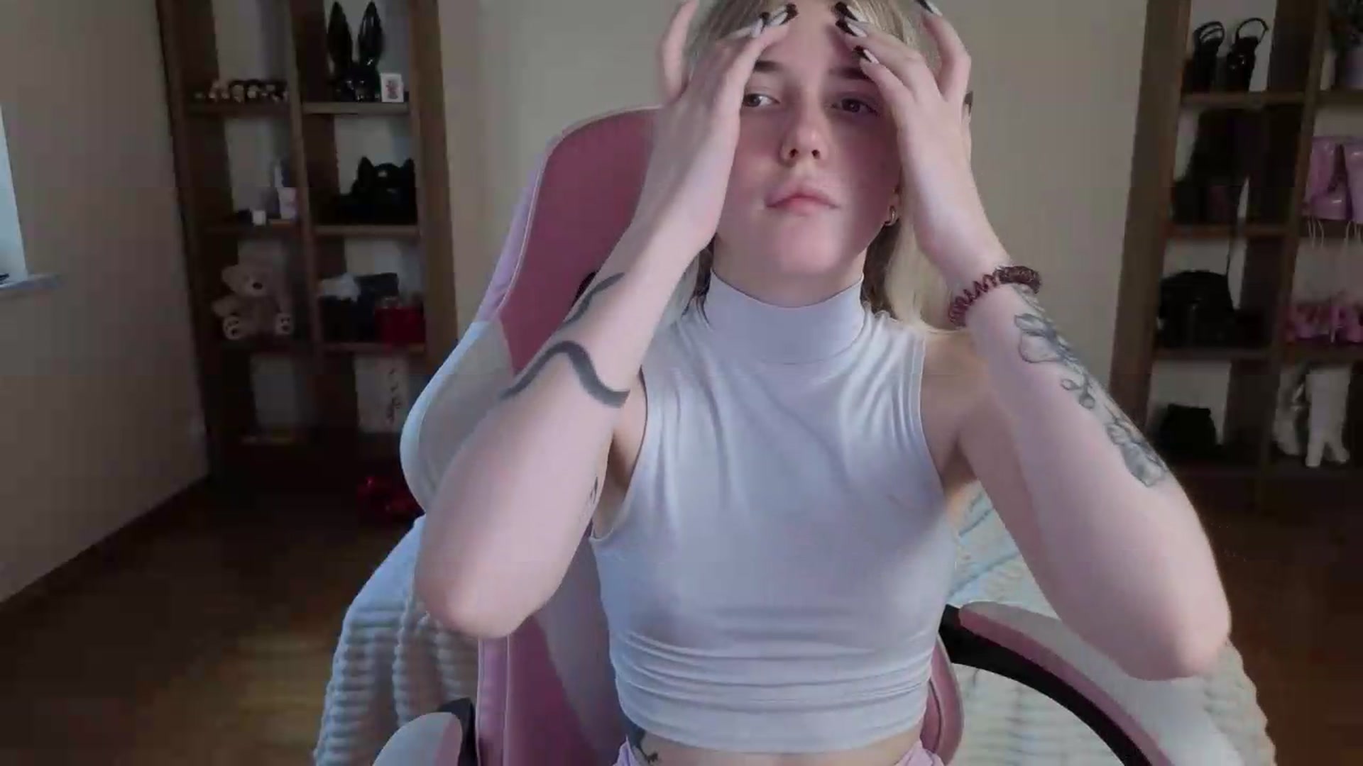 Gallery image thumbnail from Serphelia's myfreecams stream on, 08/01/2026, 11:36 image 3 of 20