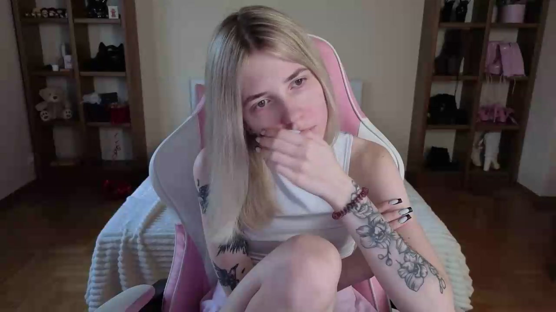 Gallery image thumbnail from Serphelia's myfreecams stream on, 08/01/2026, 12:36 image 5 of 20