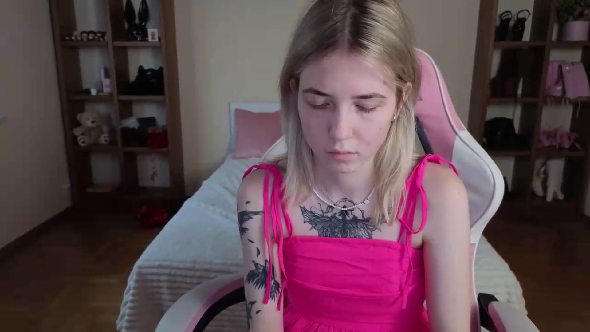 Gallery image thumbnail from Serphelia's myfreecams stream on, 08/02/2026, 09:59 image 5 of 20