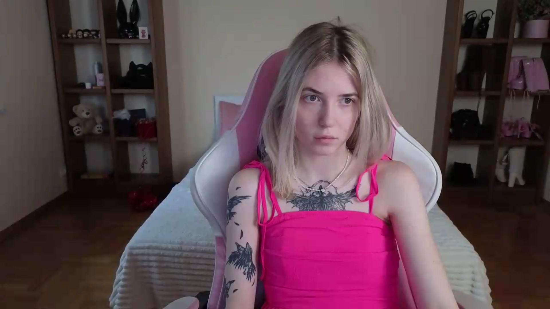 Gallery image thumbnail from Serphelia's myfreecams stream on, 08/02/2026, 09:59 image 9 of 20