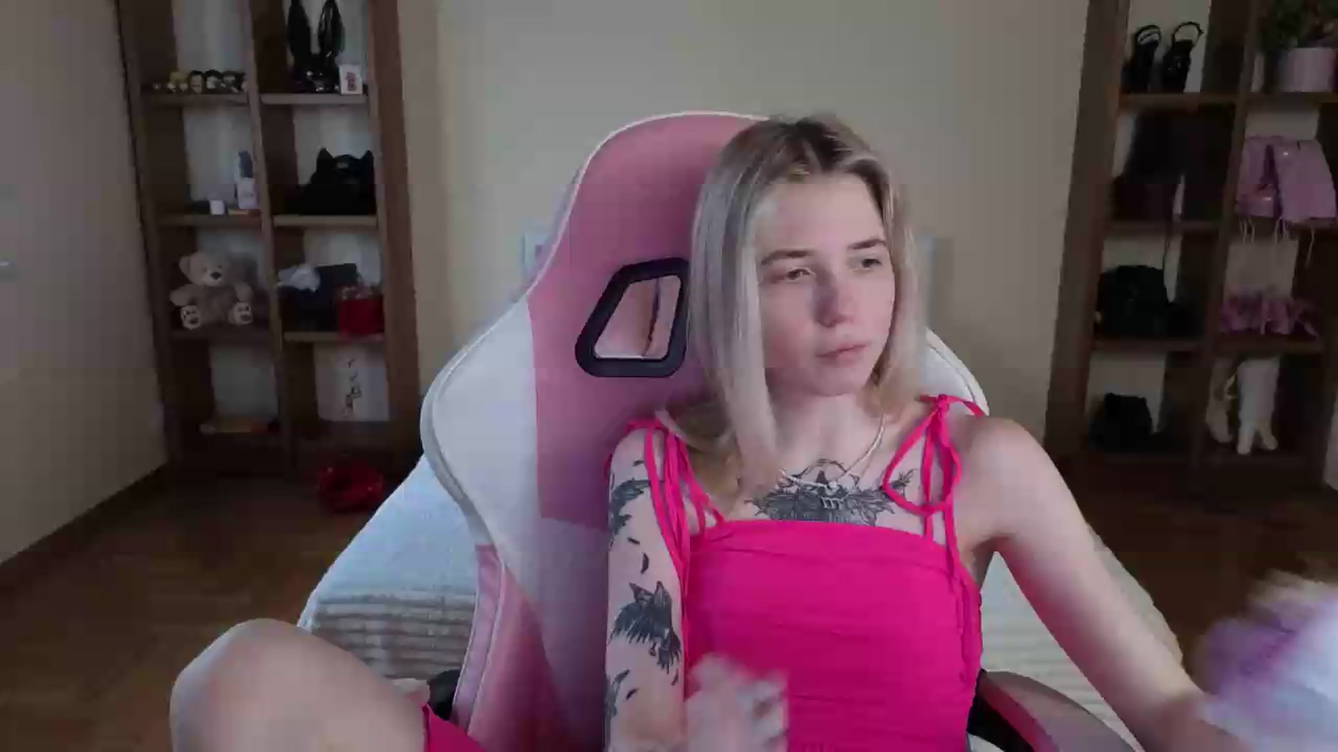 Gallery image thumbnail from Serphelia's myfreecams stream on, 08/02/2026, 10:22 image 1 of 20
