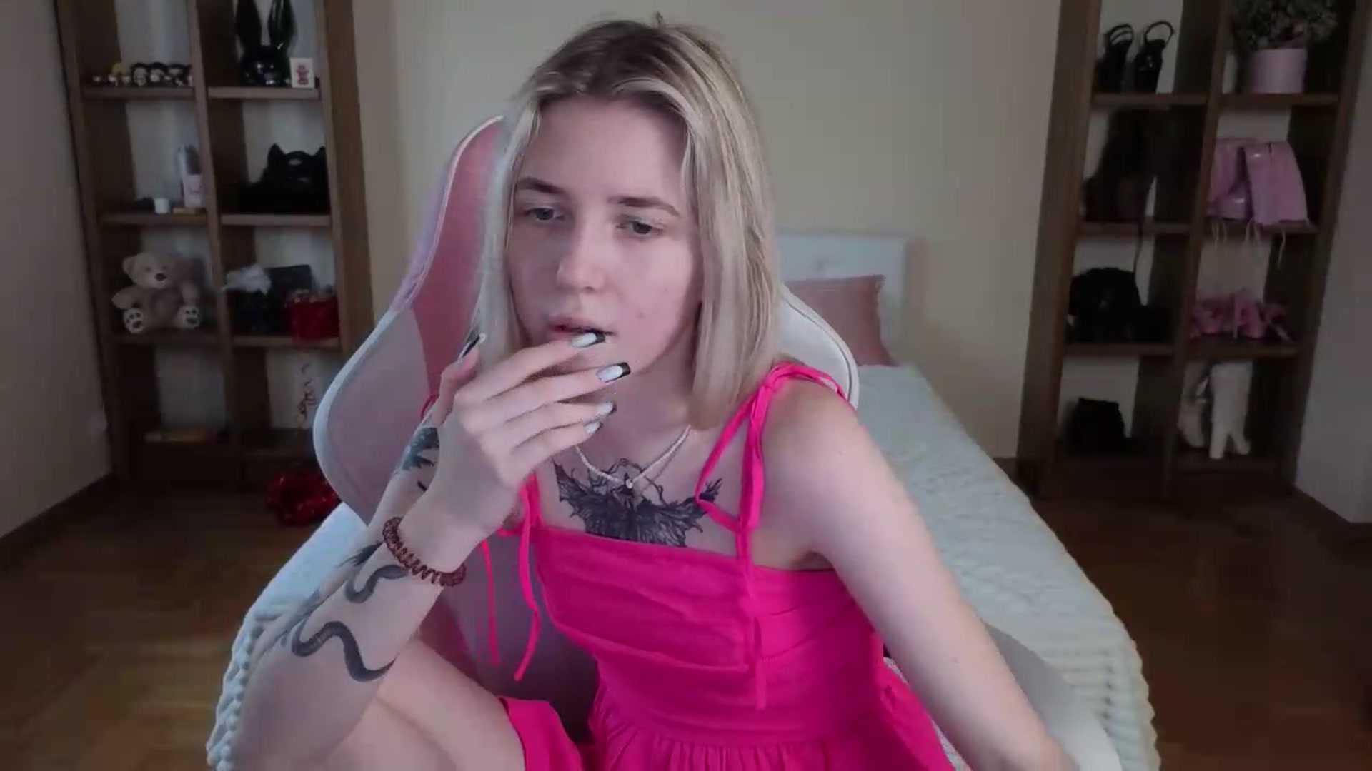 Gallery image thumbnail from Serphelia's myfreecams stream on, 08/02/2026, 10:22 image 20 of 20