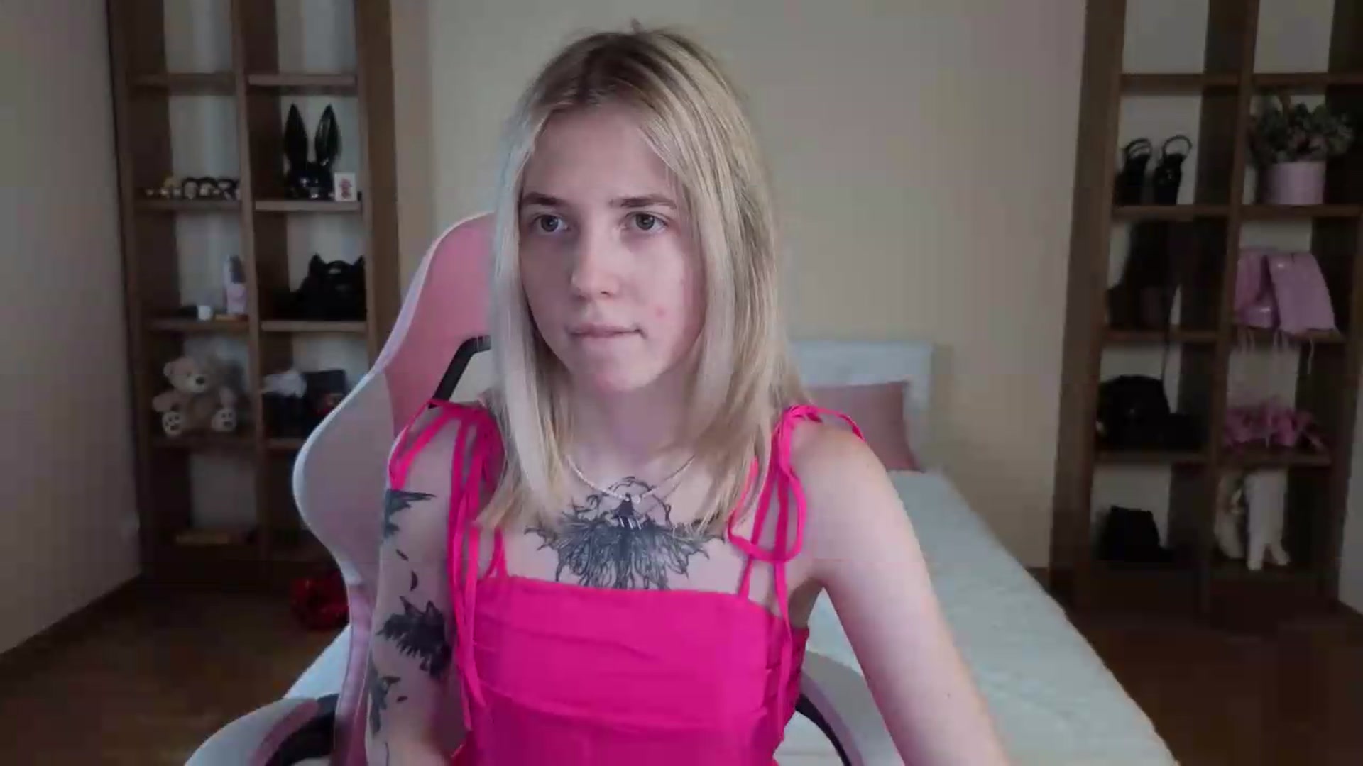 Gallery image thumbnail from Serphelia's myfreecams stream on, 08/02/2026, 10:22 image 15 of 20